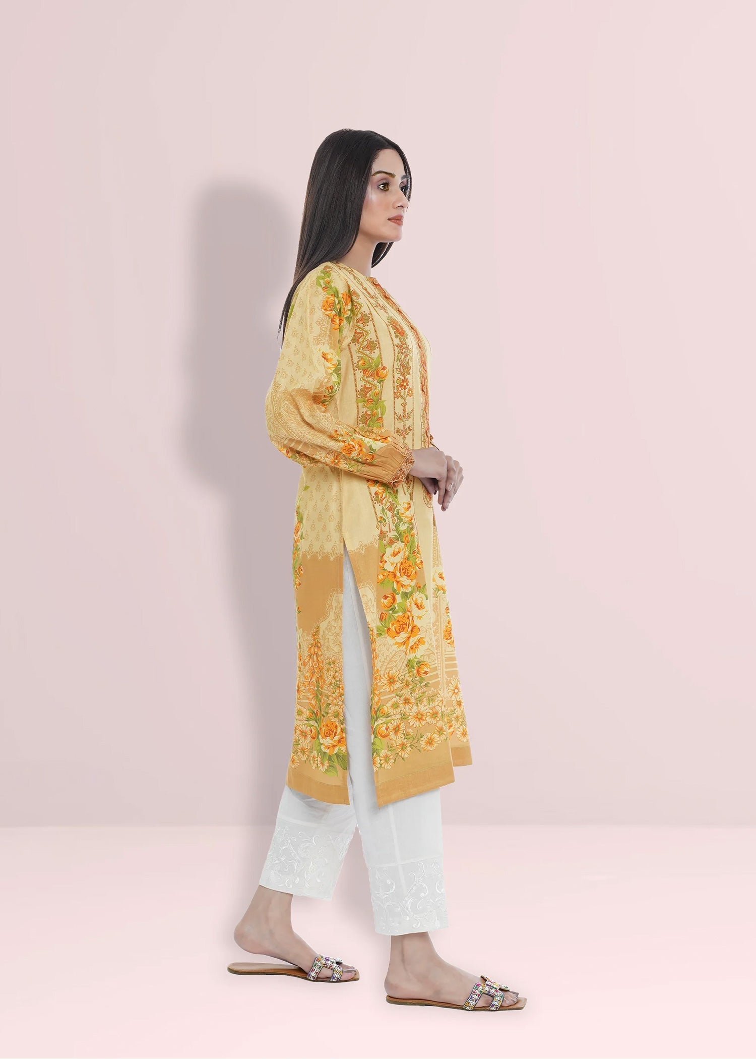 Tasneem Shamim Floral Beige Women 1pcs