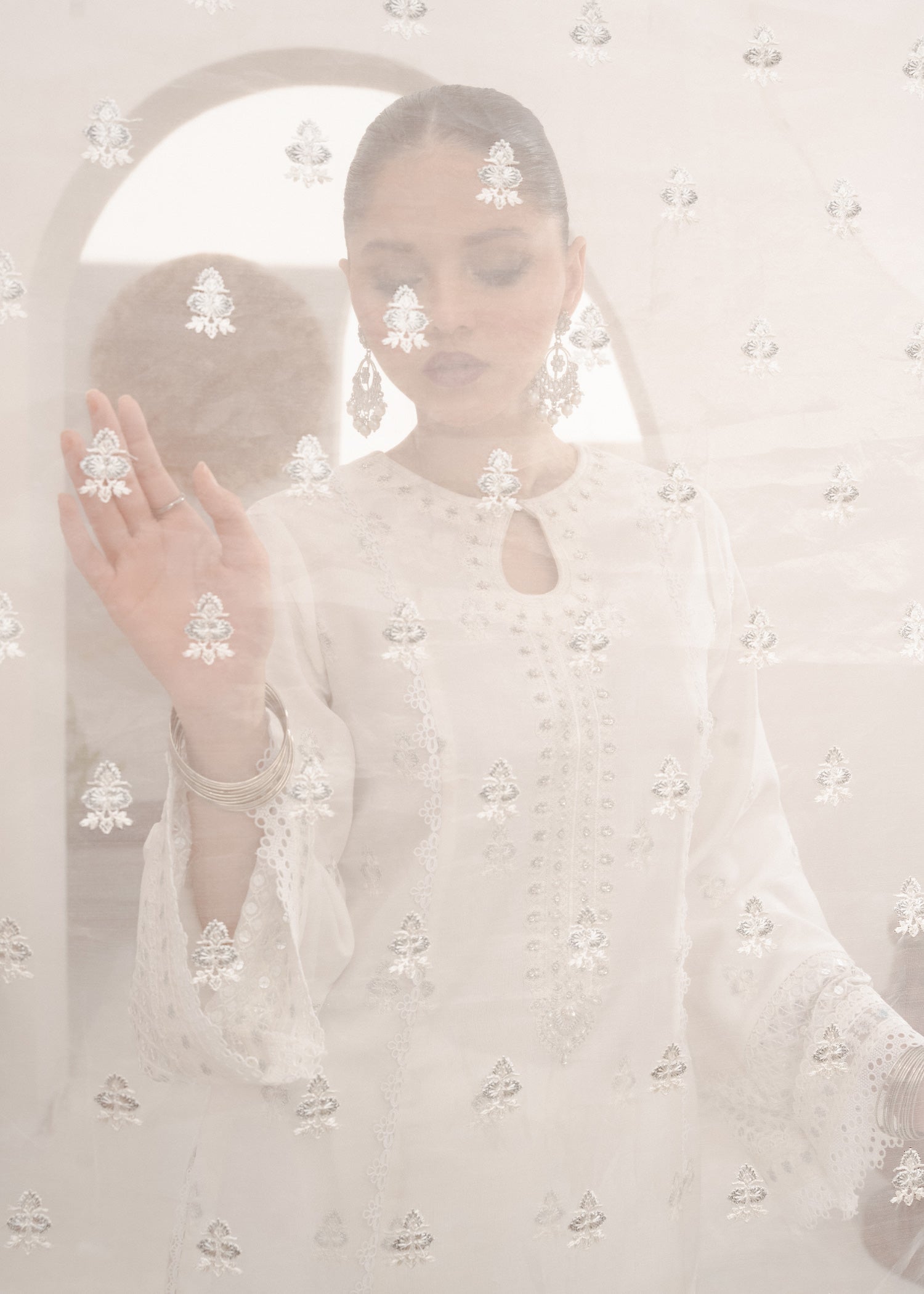 Rang-e-Haya Jugnu (White) Women 4pcs