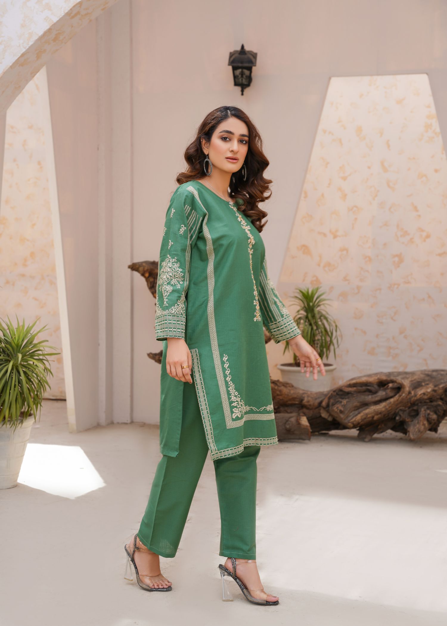 Rang Riwaj Adubi embroidered kurti set ready to wear Women 2pcs