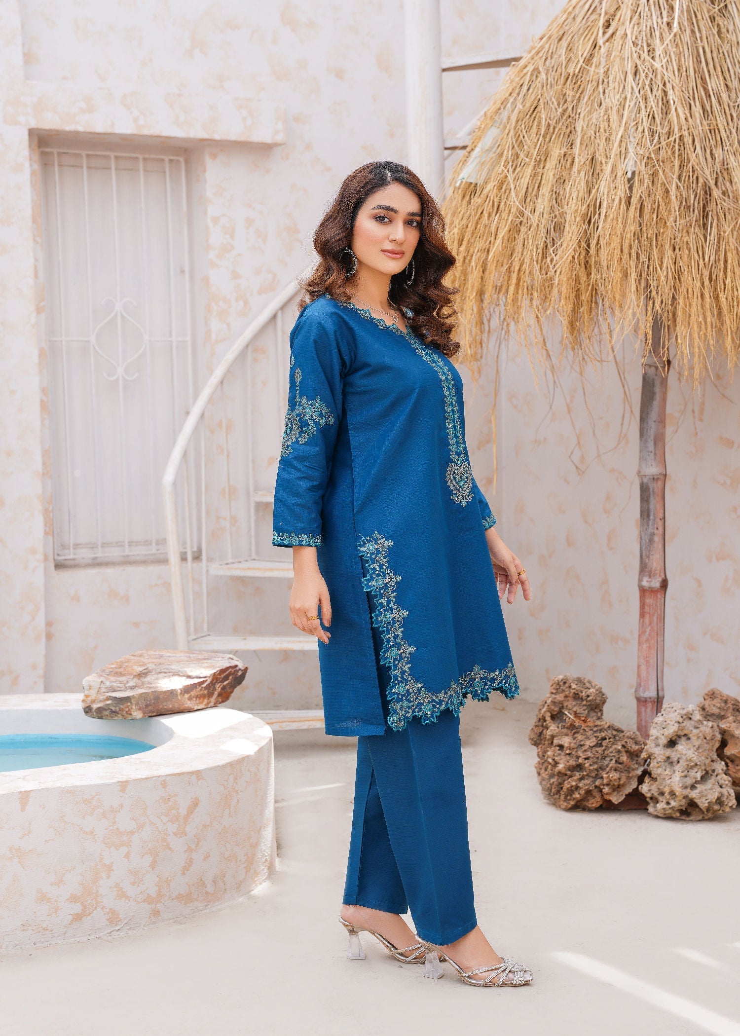 Rang Riwaj Taji Stitched Ready to wear Women 2pcs