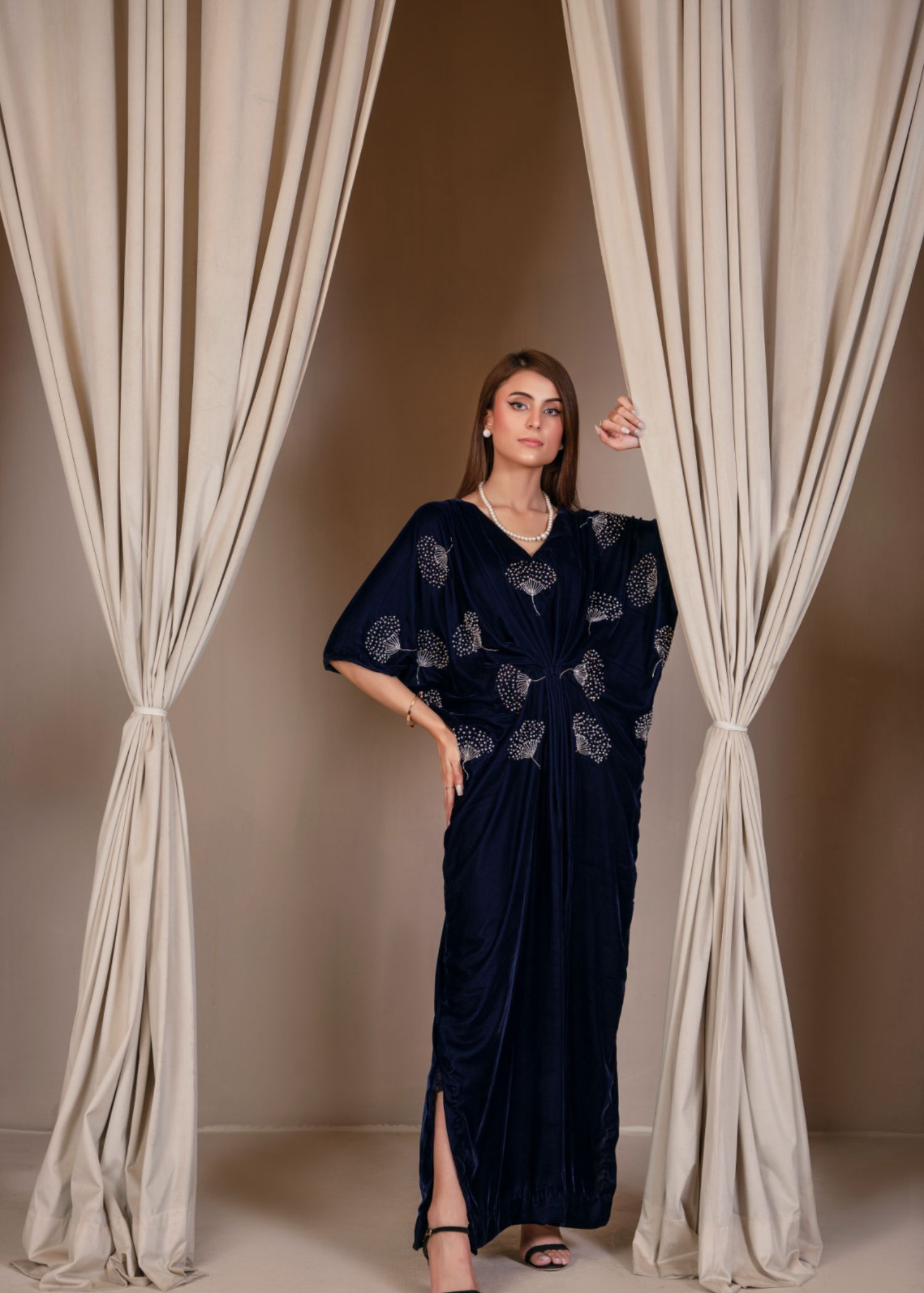 Hadia Batool Mayal Women 1pcs