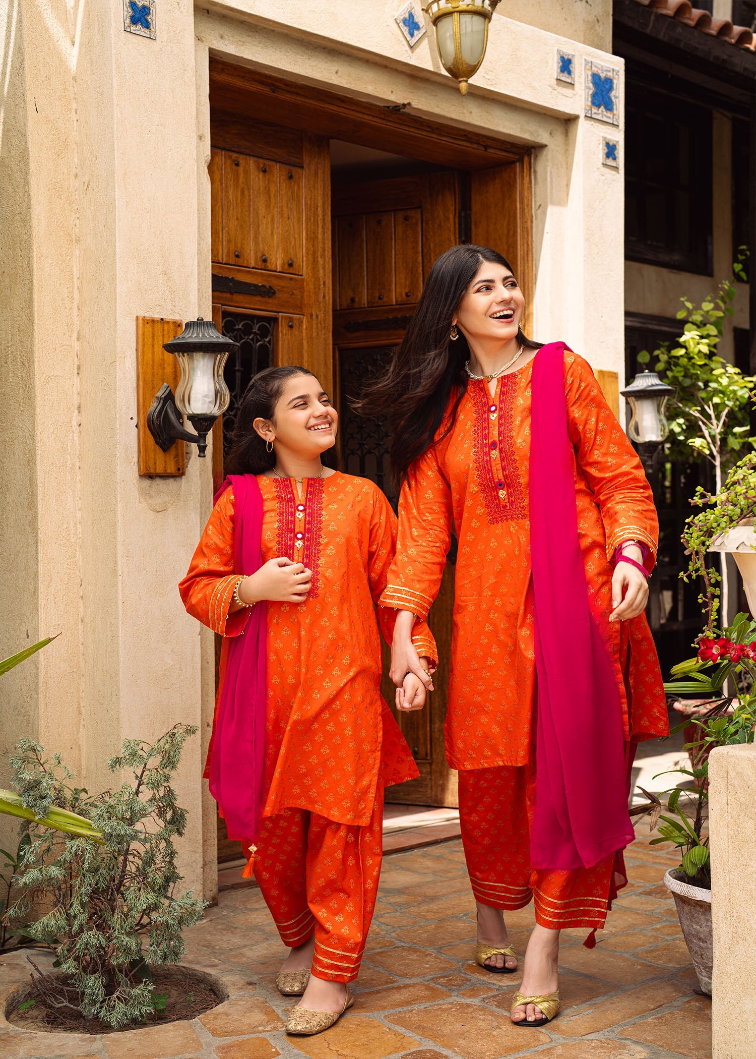 Kumash Textiles Red Orange Womens Women 3pcs