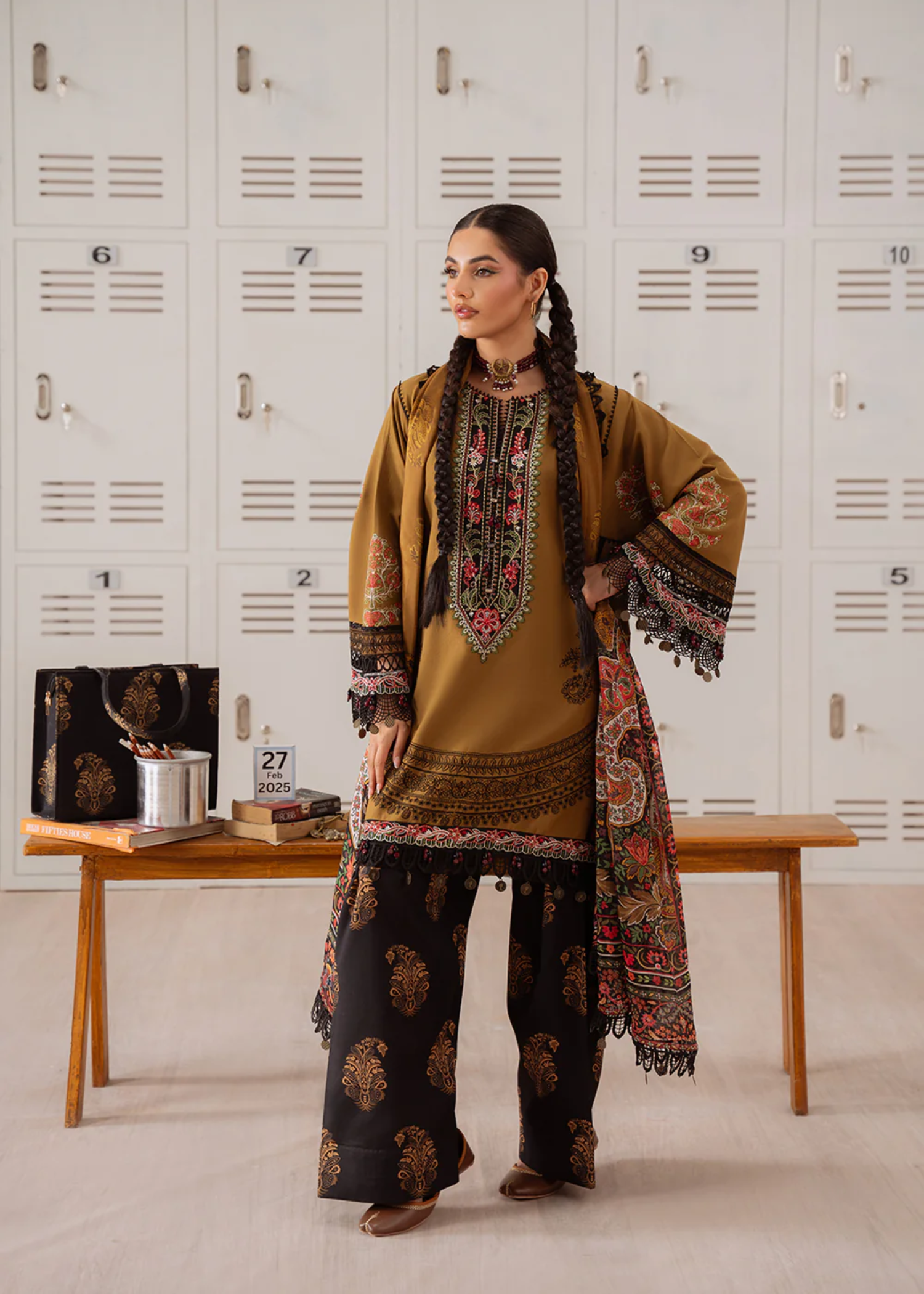 Saira Rizwan SR NAZLI A 25 06 Women 3pcs