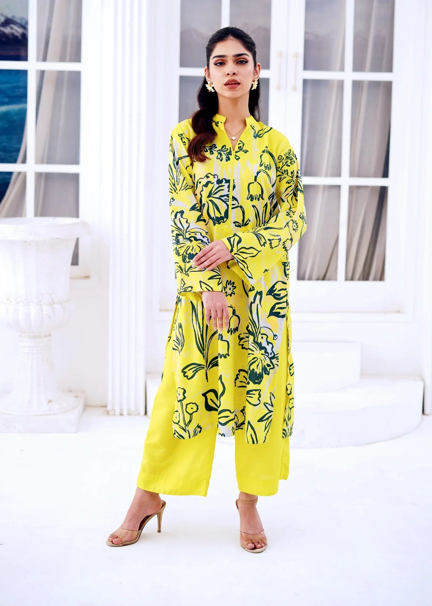 Nairah Daffodil Women 2pcs