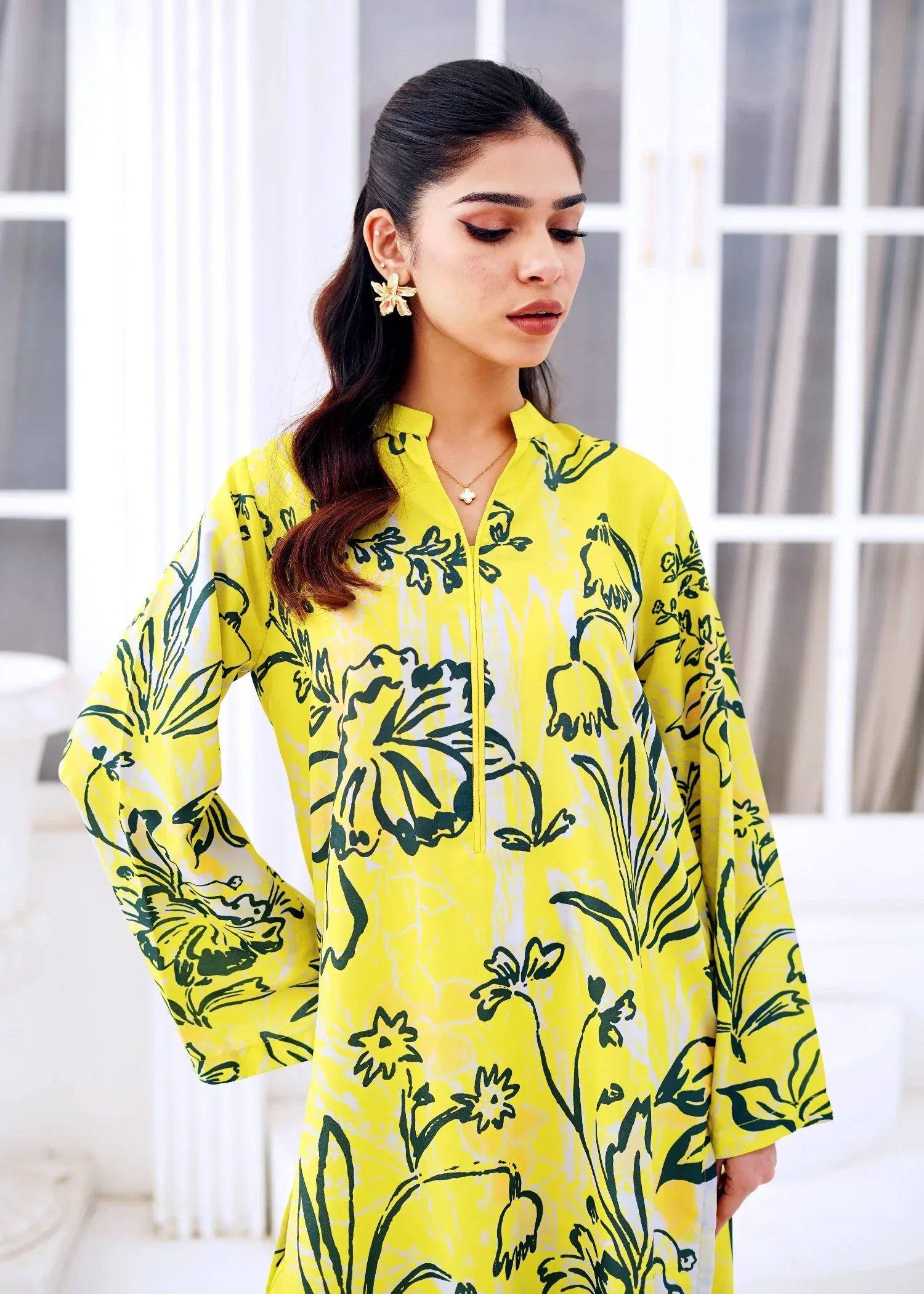 Nairah Daffodil Women 2pcs