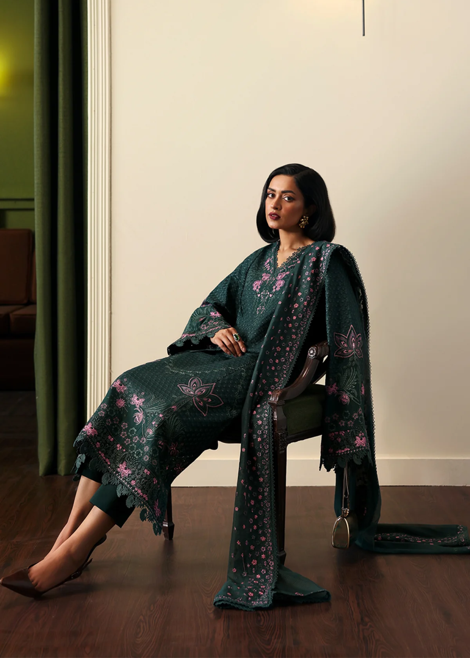 Afrozeh AFZ Aurun 25 Women 3pcs