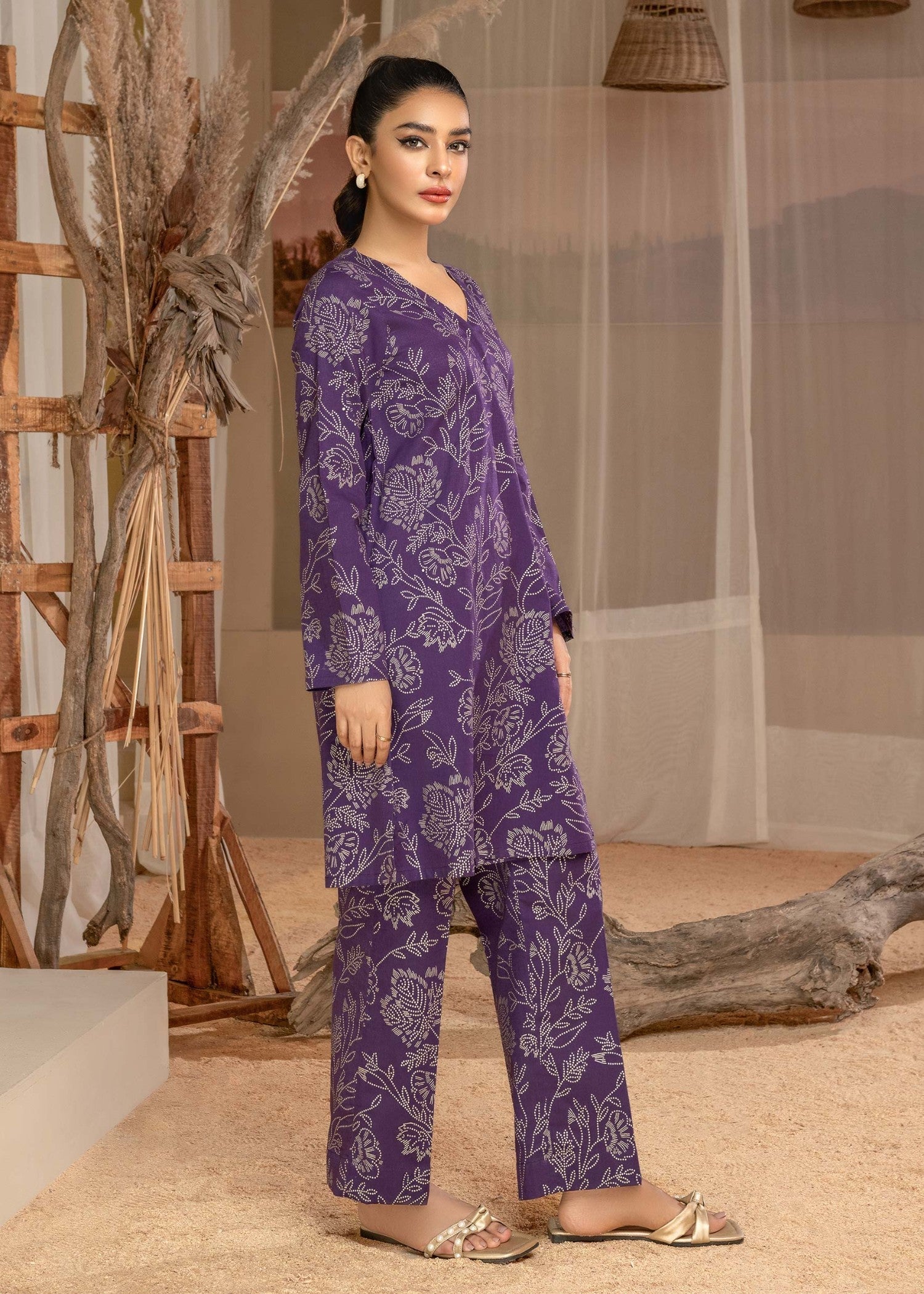 Hamna Kalim andaz purple Women 2pcs