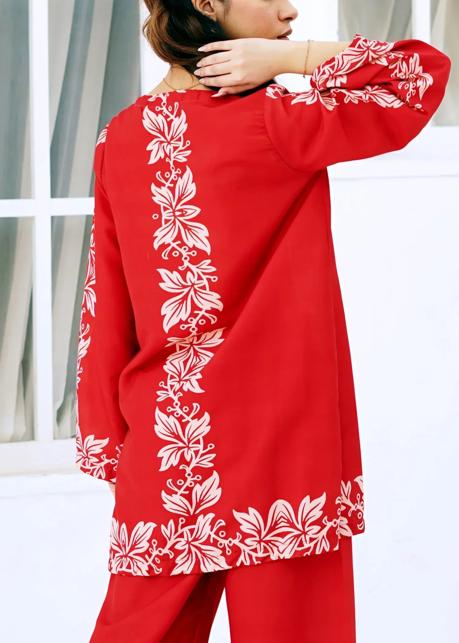 Nairah Red Coral Women 2pcs