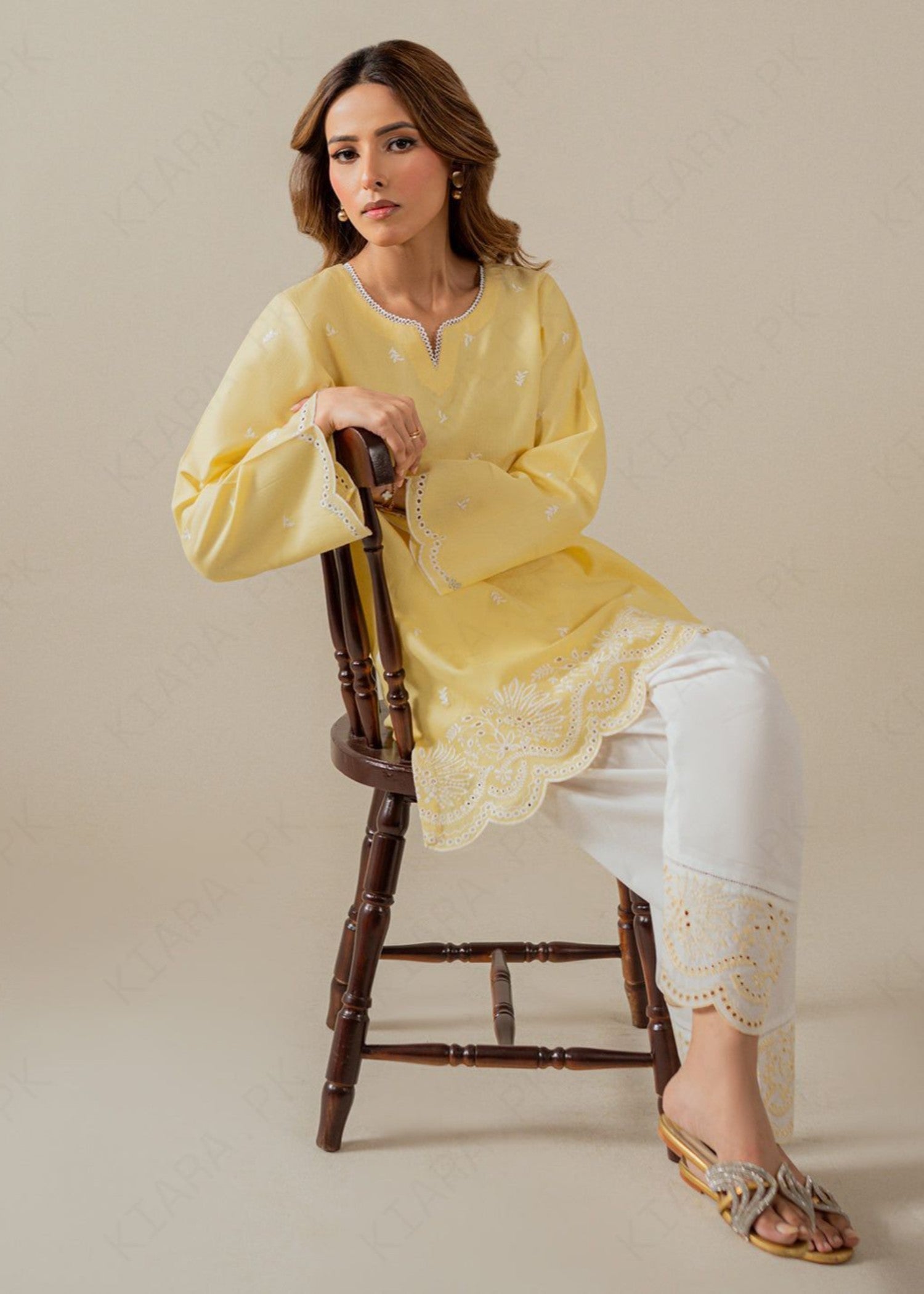 Kiara MELLOW Embroidered Set Women 2pcs