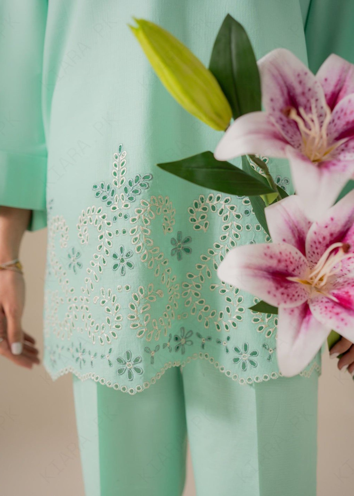 Kiara SEAFOAM SLD03 25 Embroidered Set Women 2pcs