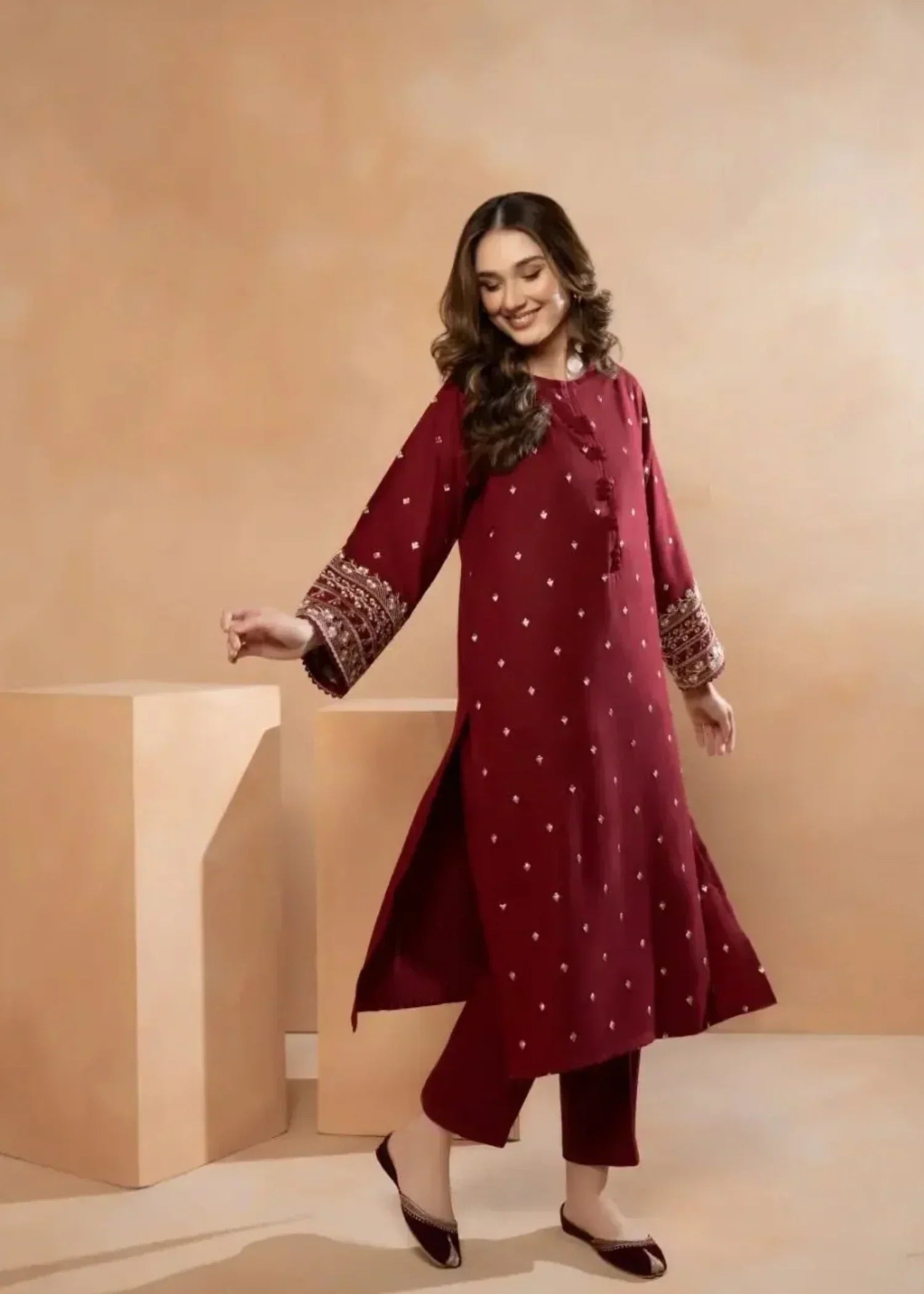 Sajfi Closet Laam Embroidered Stitched Women 2pcs