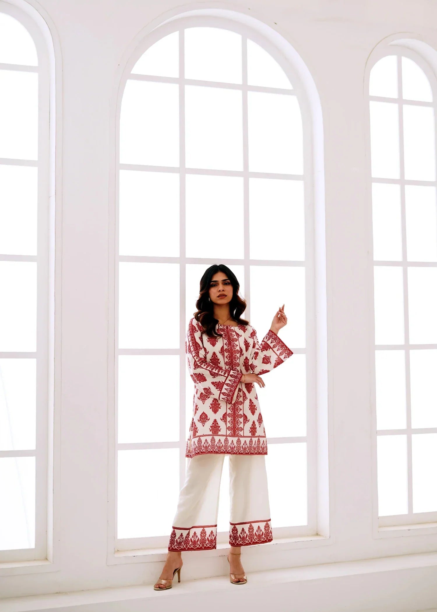 Nairah Light Sand Women 2pcs