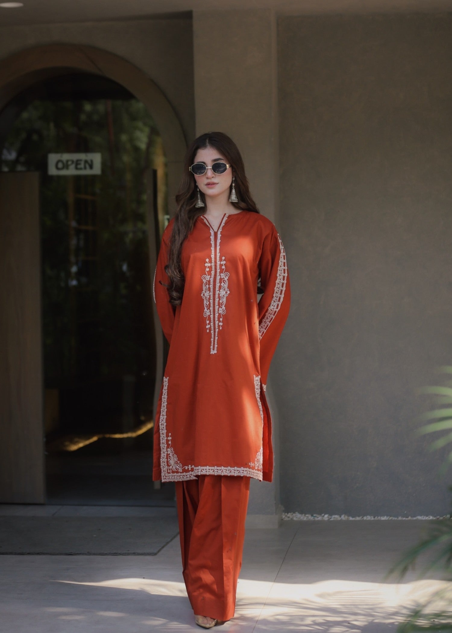 Kunaar Narangi Women 2pcs