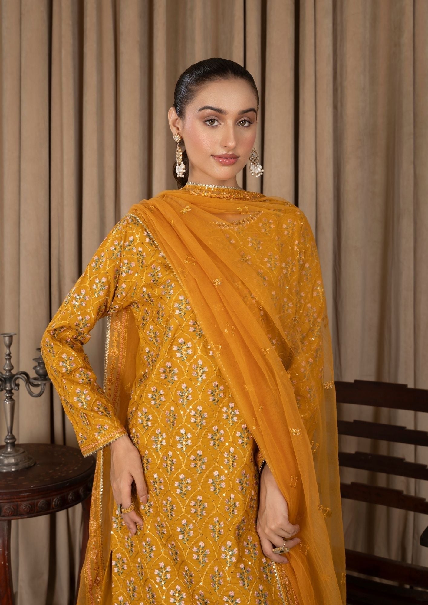 Alfatah Pret Embroidered Lawn ZAUQ S25 0011 Women 3pcs