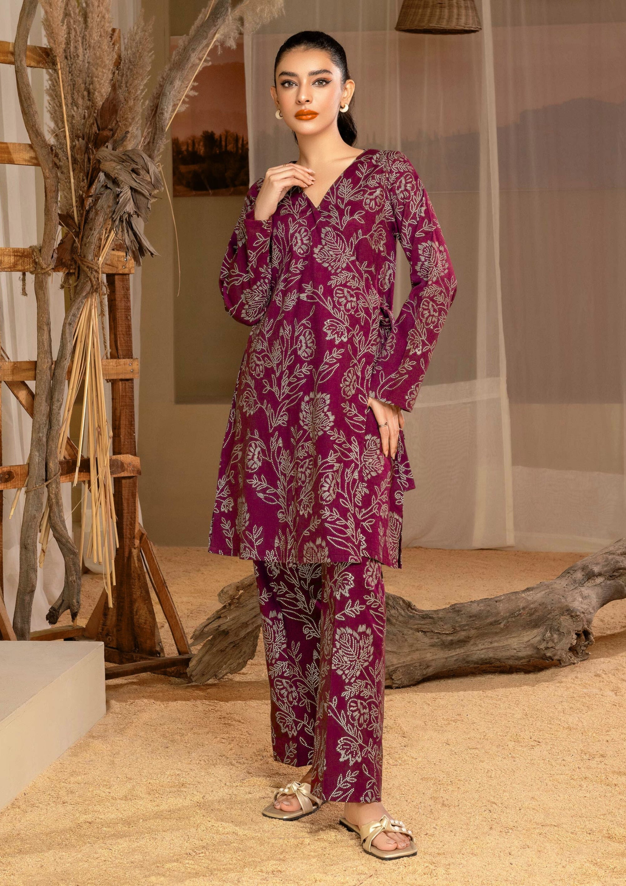 Hamna Kalim ANDAZ MAROON Women 2pcs