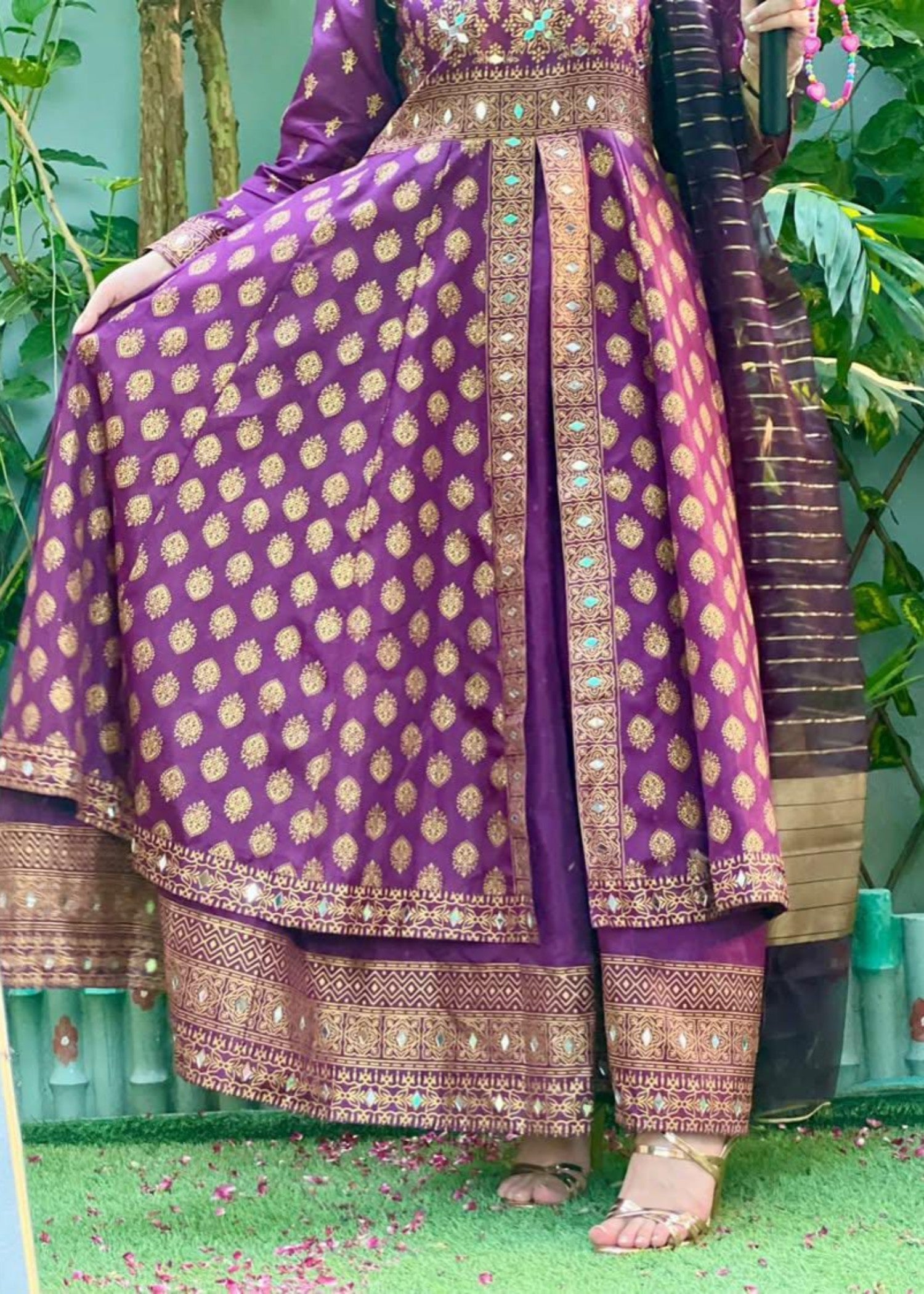 1 Mahoor Haven purple 0052 Women 4pcs