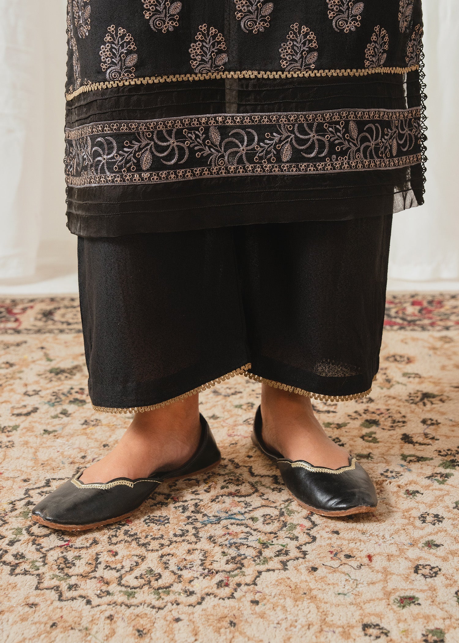 Zoya&Zafar Sundar Saffron Women 3pcs