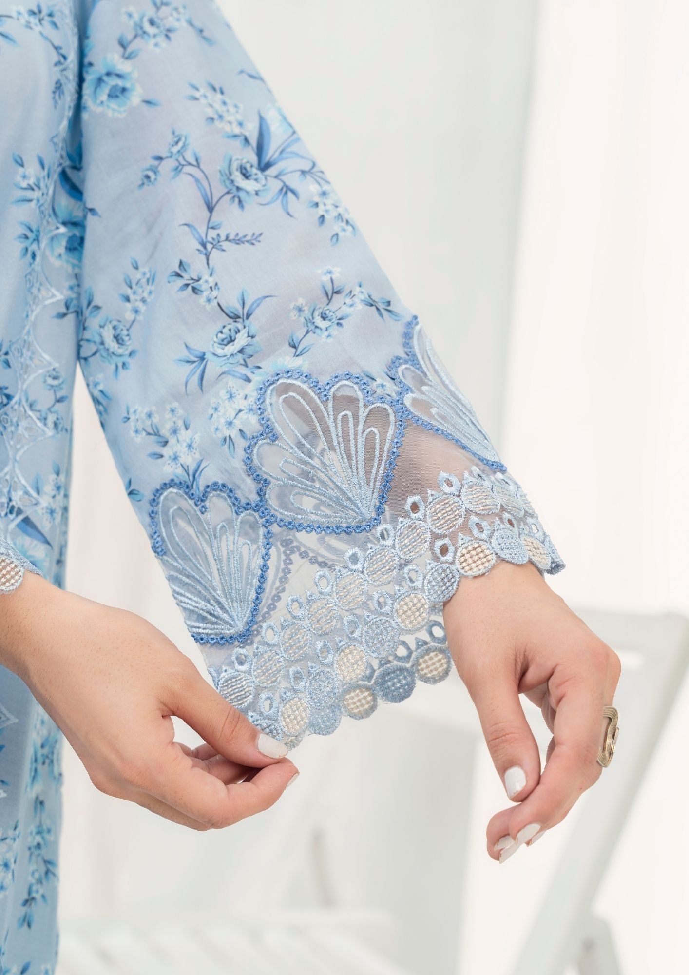 Alfatah Pret Printed Lawn with Embroidery GULZAAR S25 0012 Women 2pcs