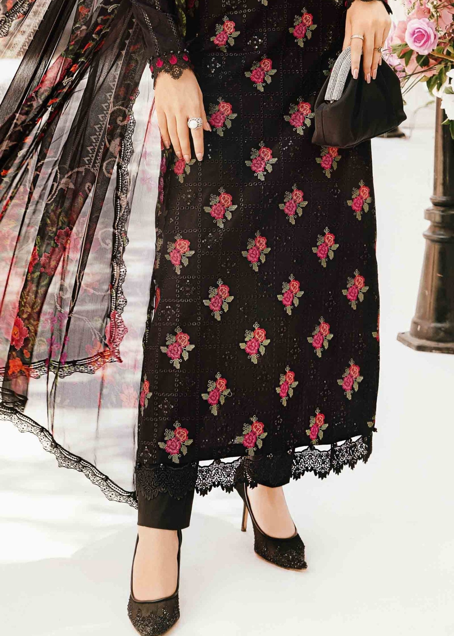 Maria B V2 MPT 2601 B Women 3pcs