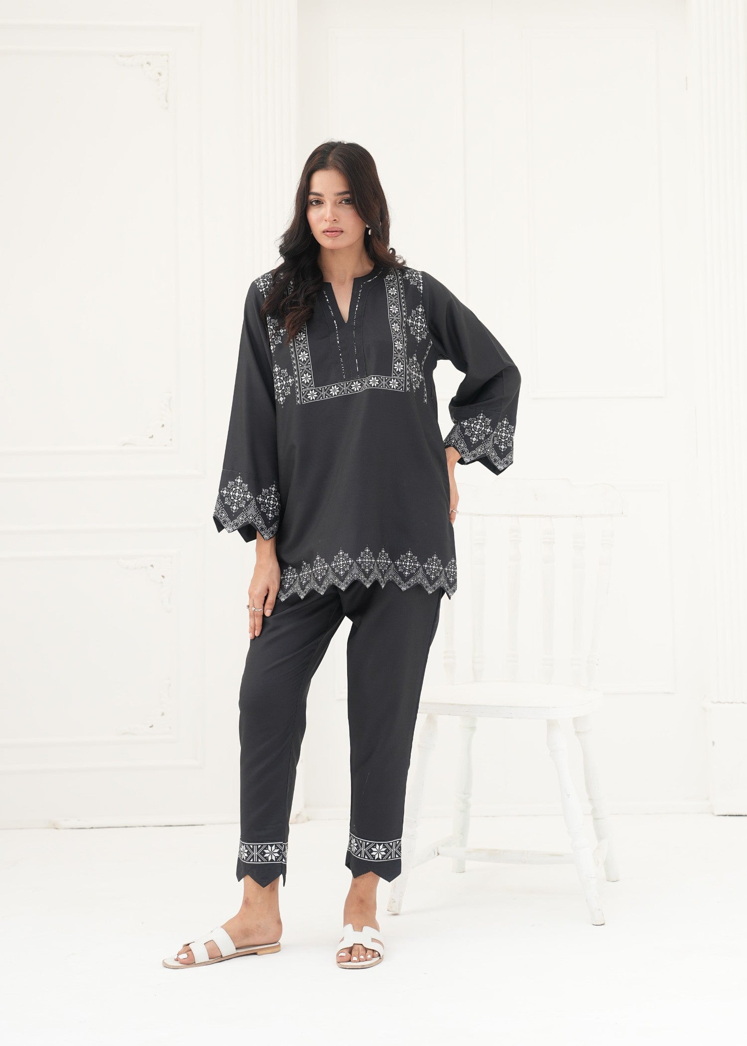 Nairah Ziva Women 2pcs