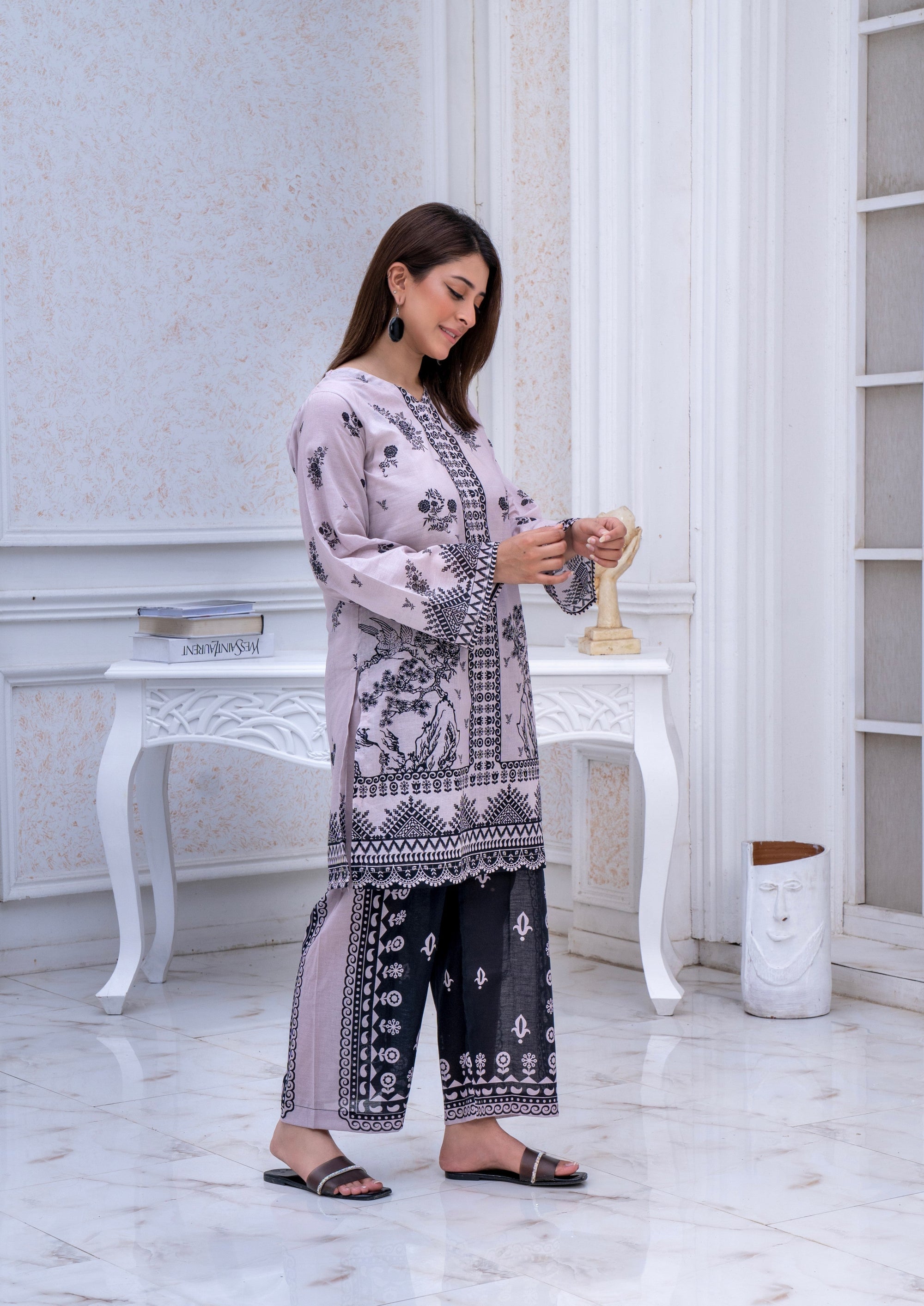 Shanaya Aster Women 2pcs