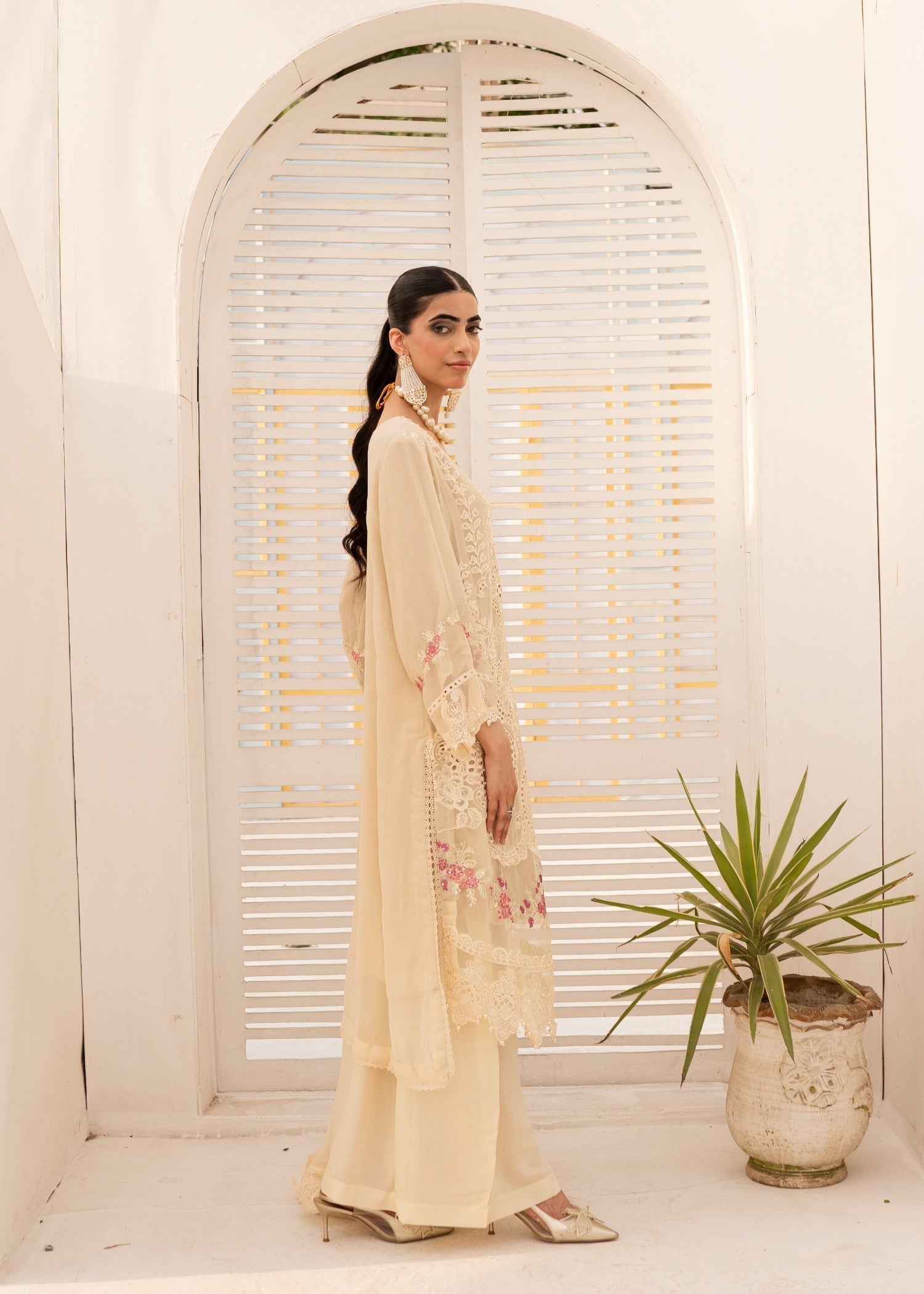 Pehnawa By Bin Akram’s Ivory Luxe | Chiffon Women 3pcs