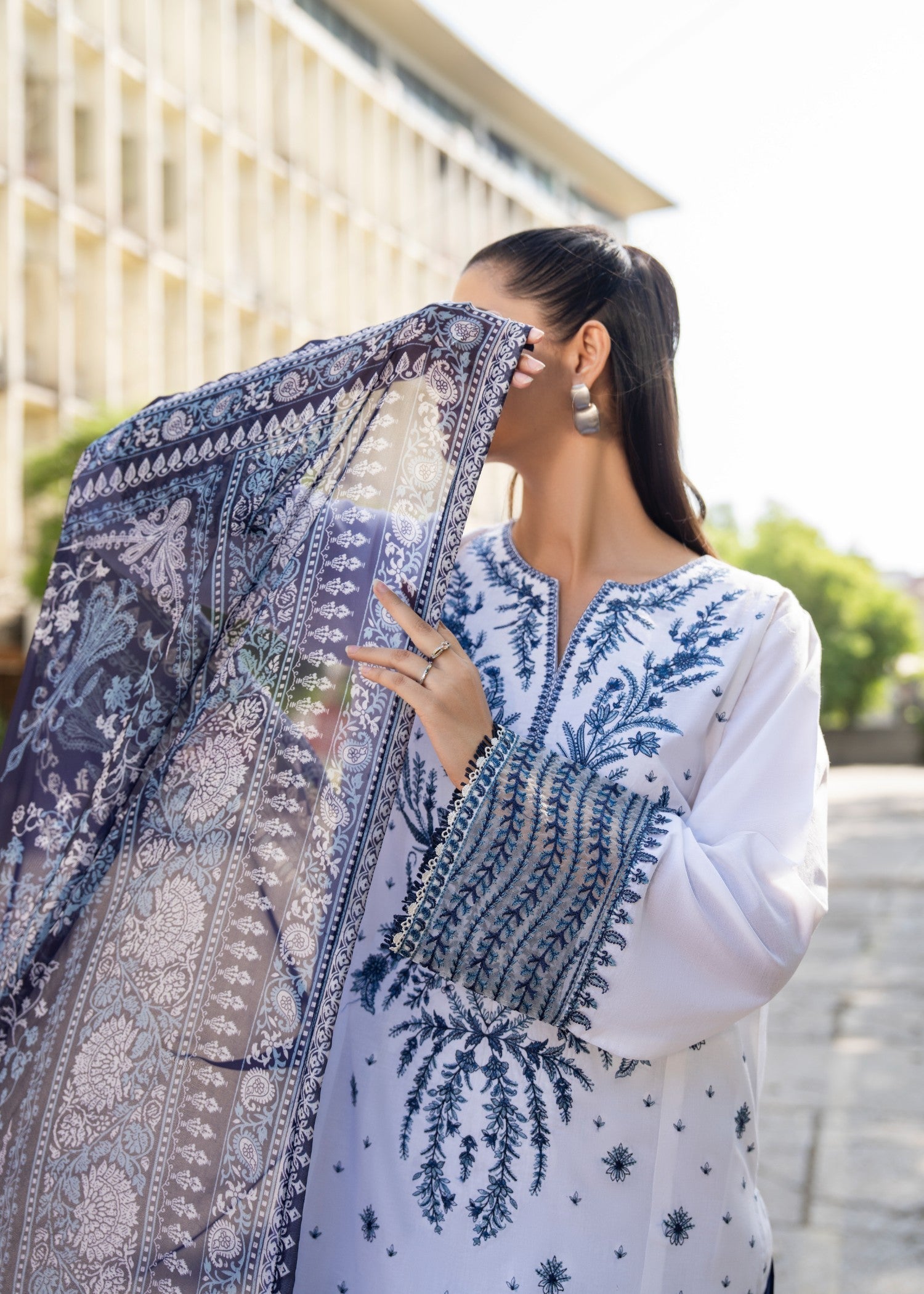 Casual Lite Cotton Emb Suit White Women 3pcs