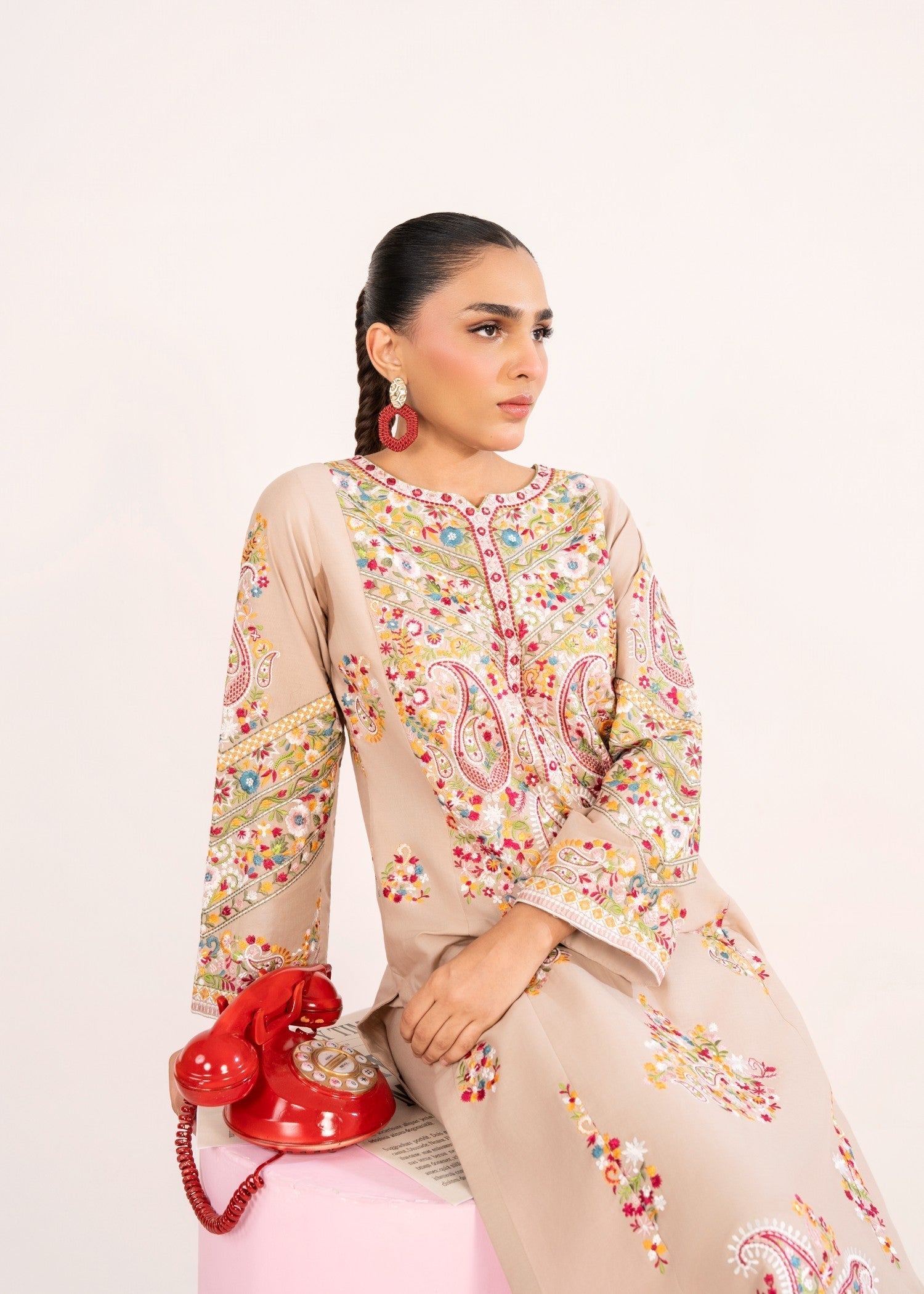 Sahibas By Mirza Nureh Skin Women 2pcs