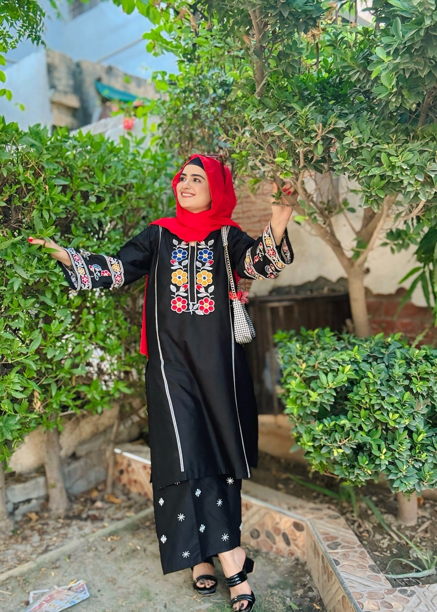 Shehroz Fashion ZARA LAWN EMBROIDERY SUIT FOR WOMEN AND YOUNG GIRLS Women 2pcs