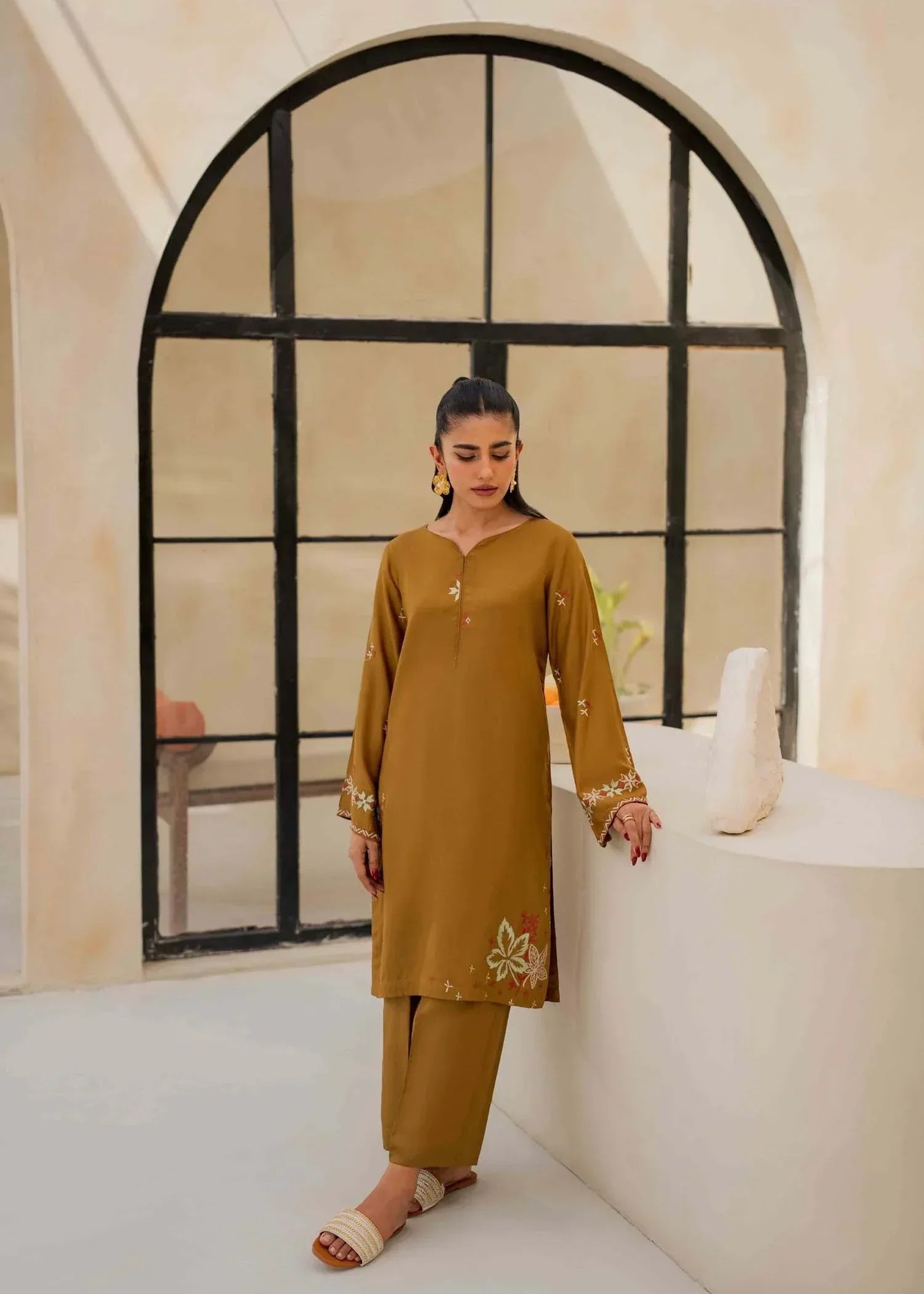 Ayesha Asif CINNAMON FLORA SUIT Women 2pcs