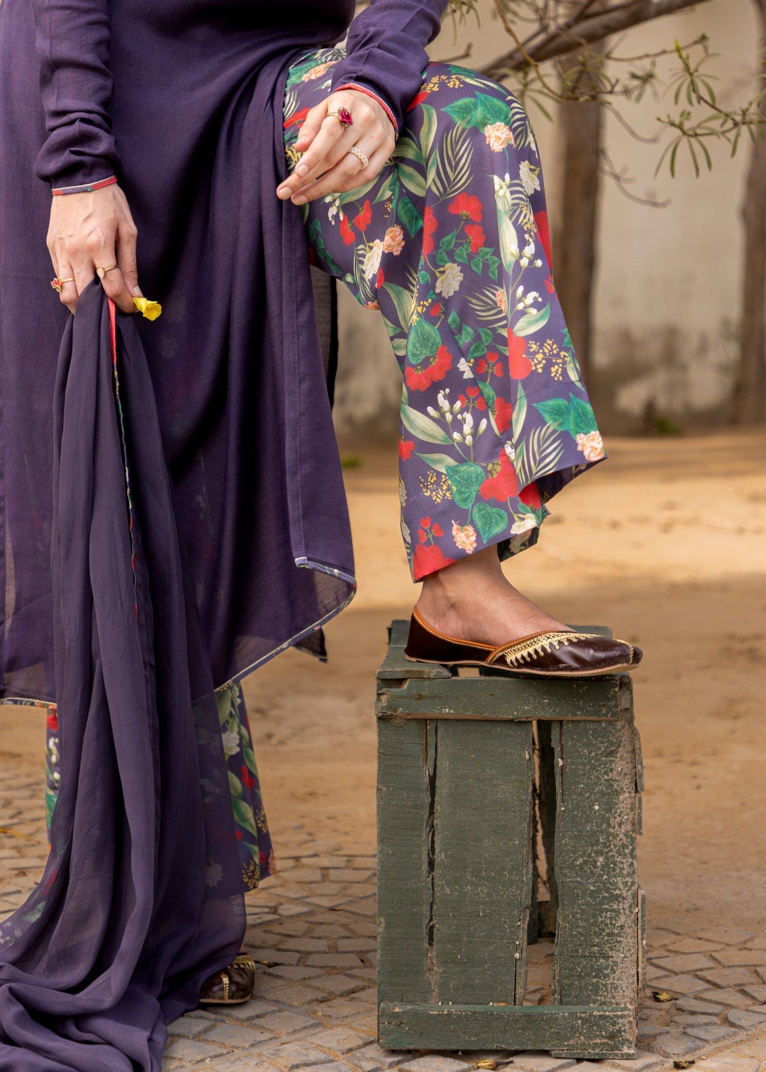 Daak & Co. Anita Grey Women 3pcs