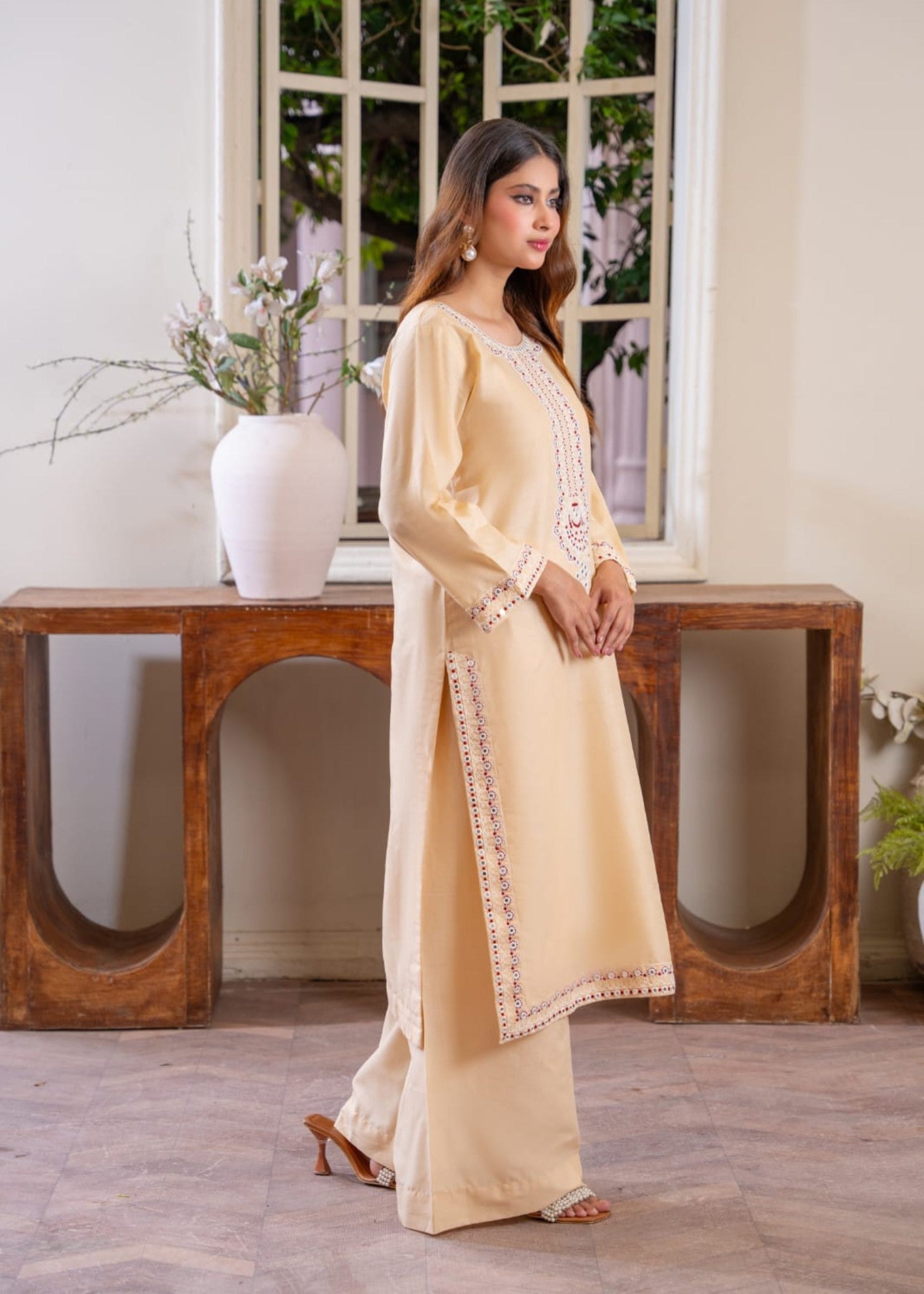 Libas Thread Skin Deep Women 2pcs