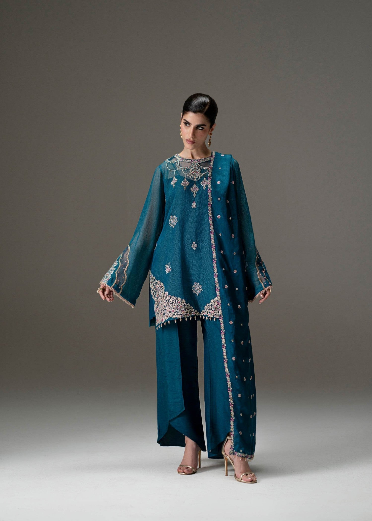 Musaif Elvyn Stitched () Women 3pcs