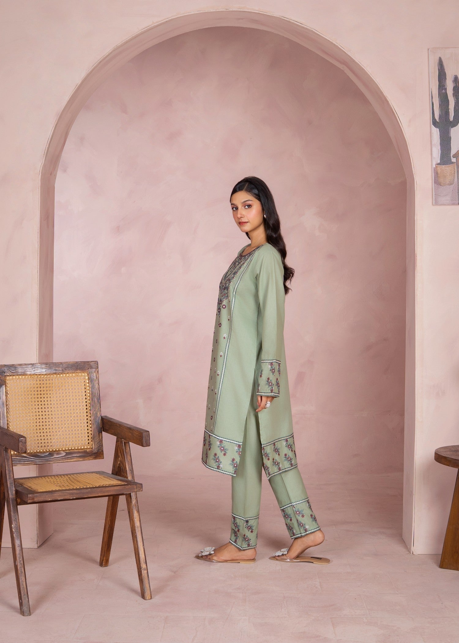 Parveen By Dee Arts GULISTAN GLAM Women 2pcs