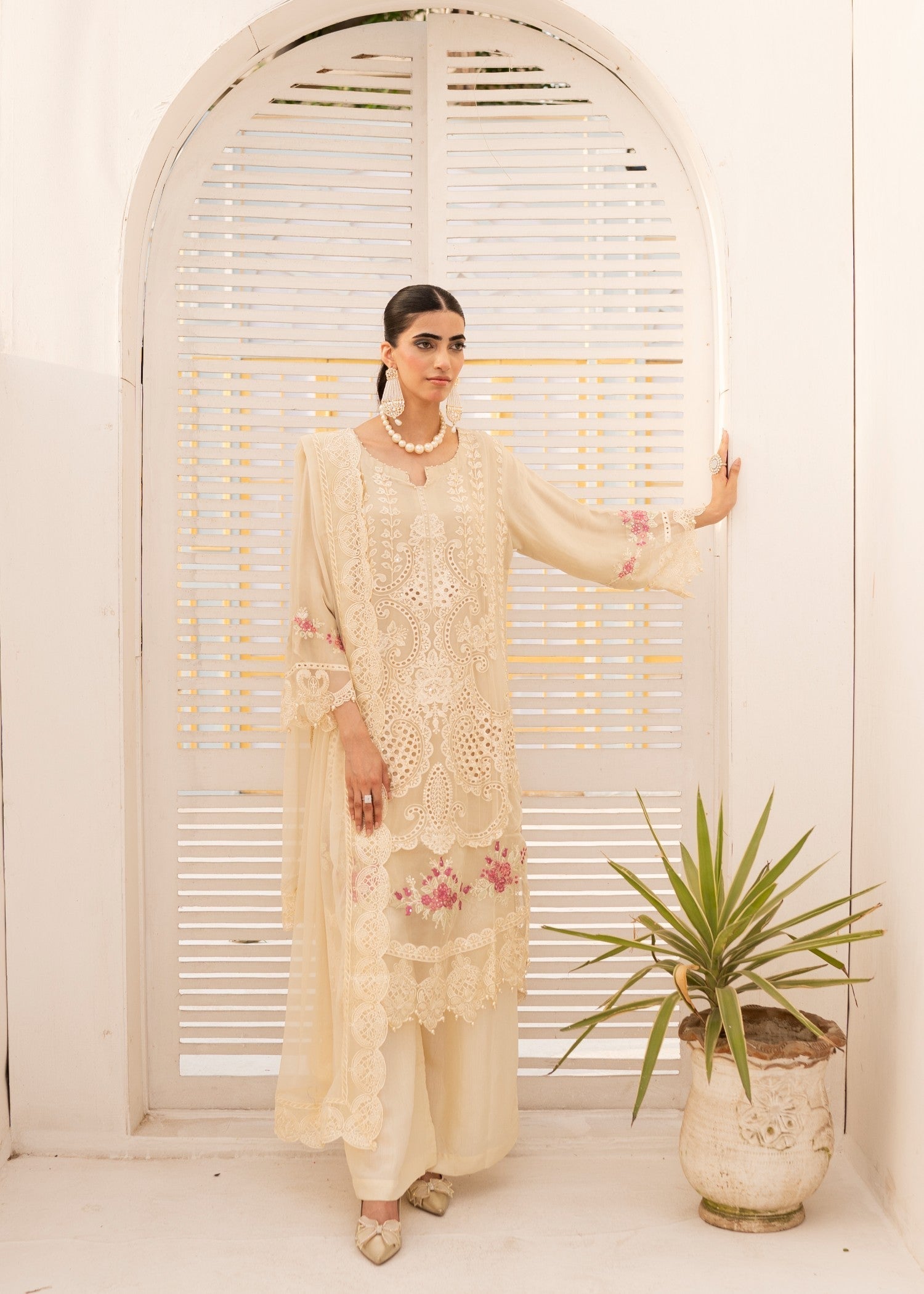 Pehnawa By Bin Akram’s Ivory Luxe | Chiffon Women 3pcs