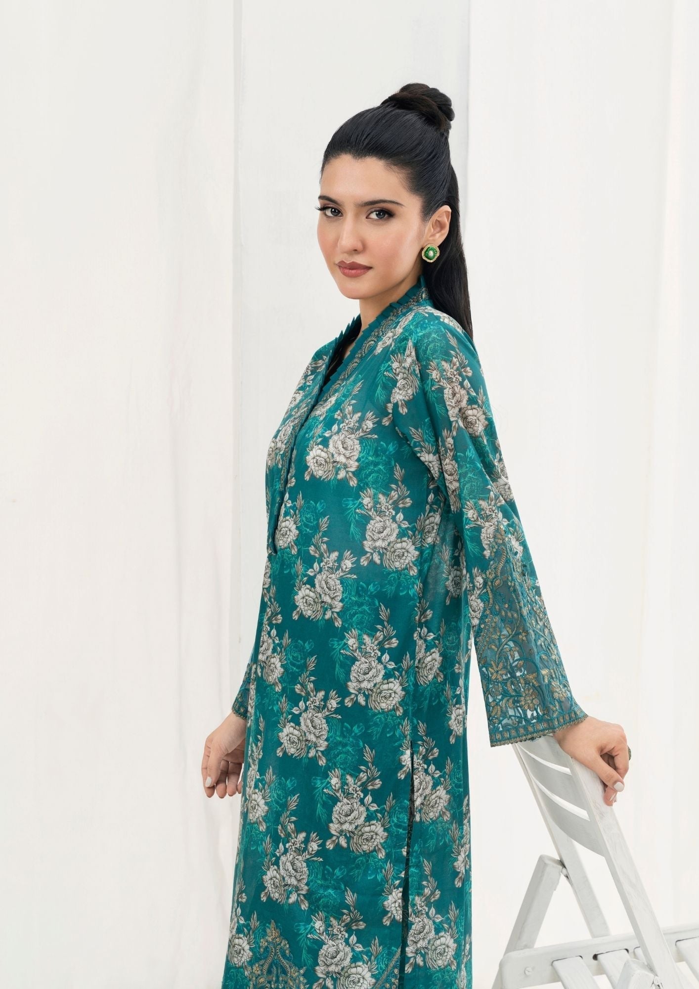 Alfatah Pret Printed Lawn with Embroidery GULZAAR S25 0006 Women 2pcs