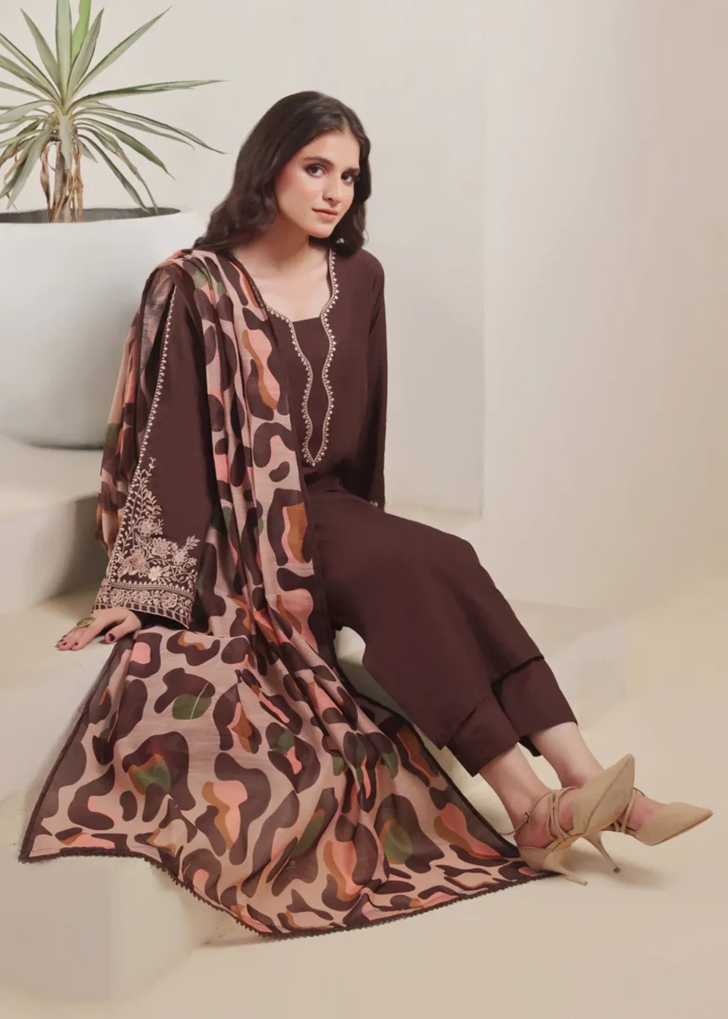 Luxeurs Savannah Embroidered Lawn Dress Women 3pcs