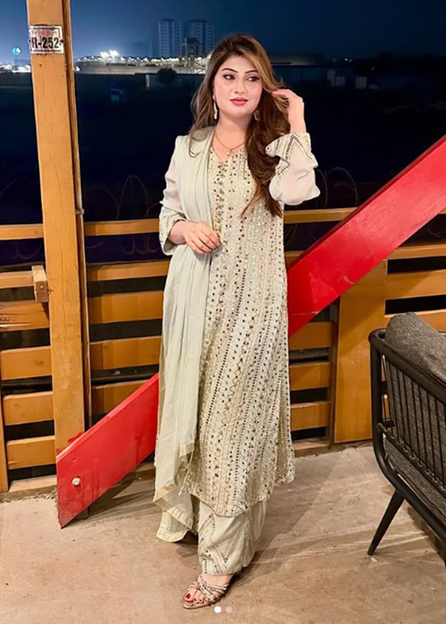 Rang-e-Haya Ufaq/White Women 4pcs