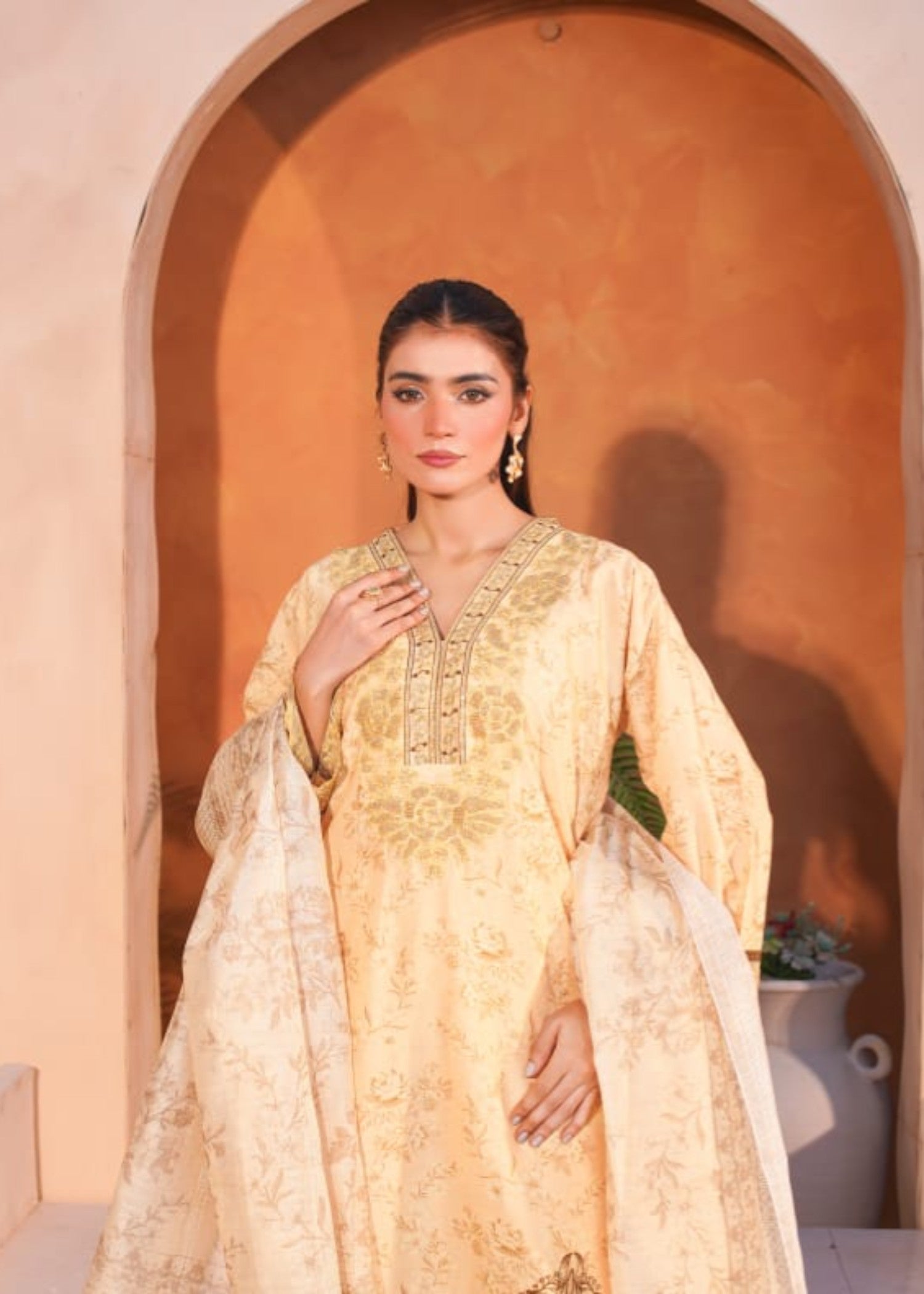 Shehroz Fashion GUL E MAHNOOR LAWN EMBROIDERY SUIT Women 3pcs