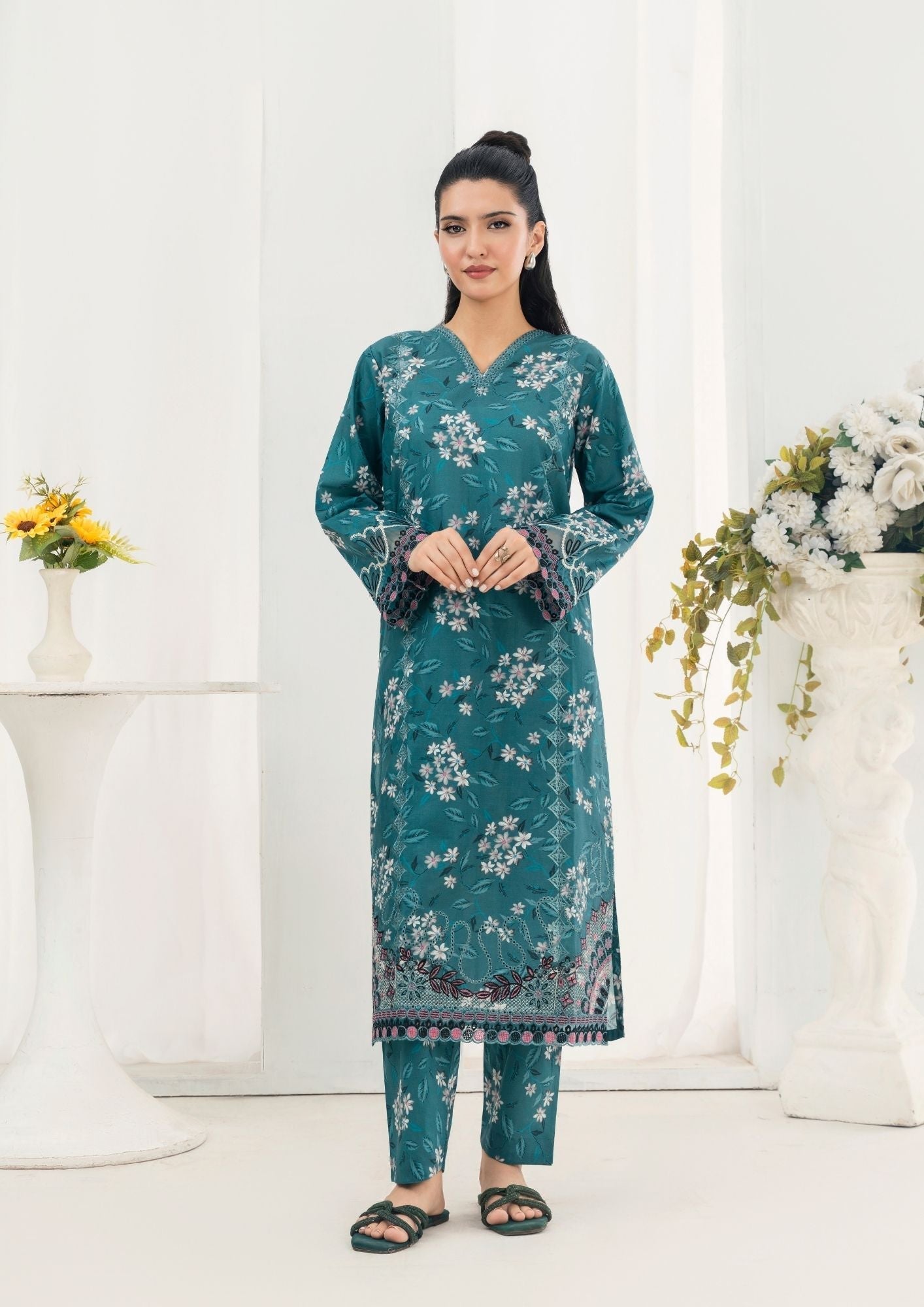 Alfatah Pret Printed Lawn with Embroidery GULZAAR S25 0007 Women 2pcs