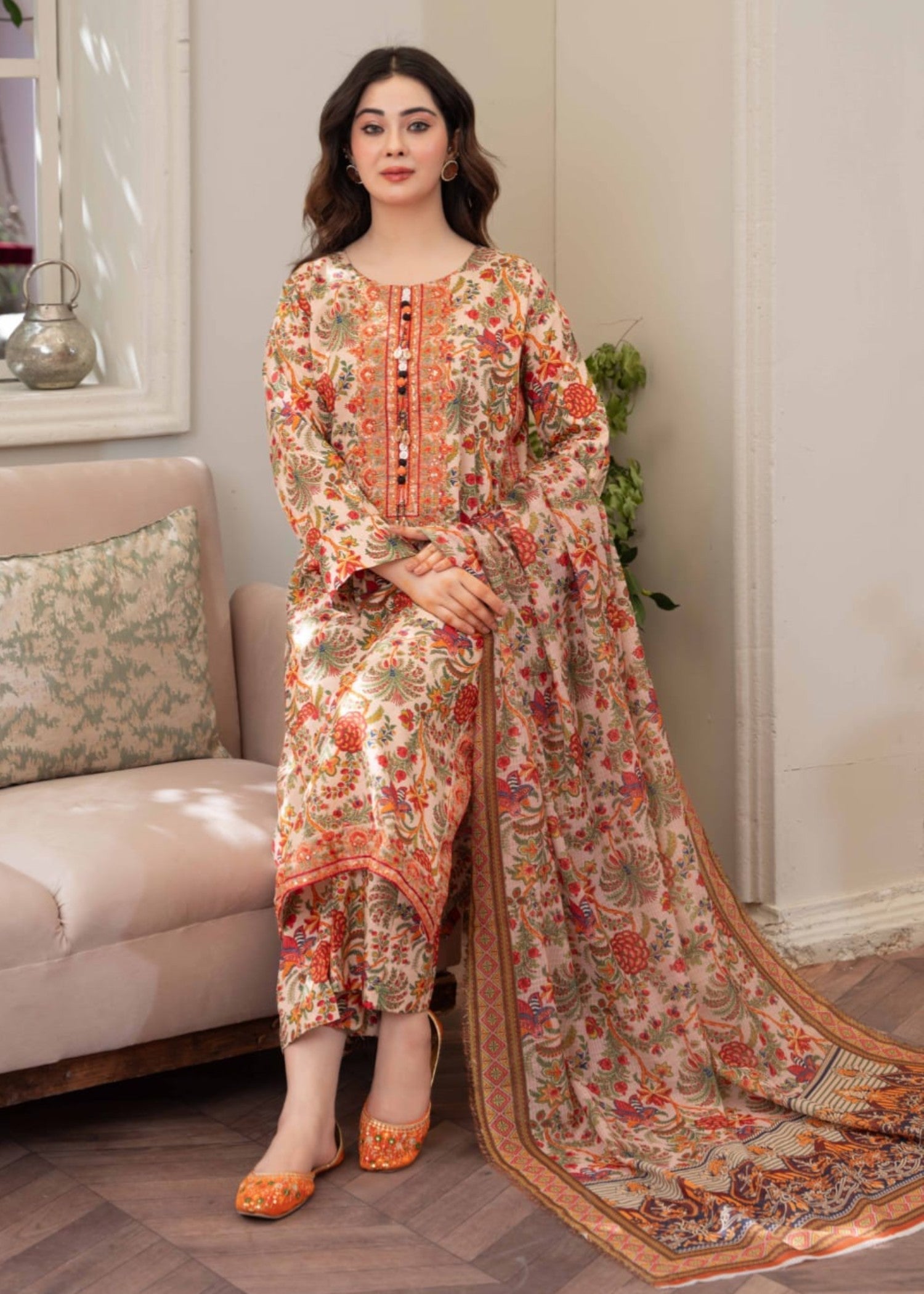 Gul Fashion Embroidered Lawn Kurta Set 04 Women 3pcs