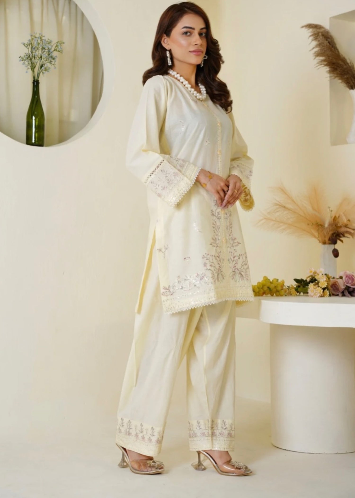 The Turkish Wear Rose White Set Women 2pcs