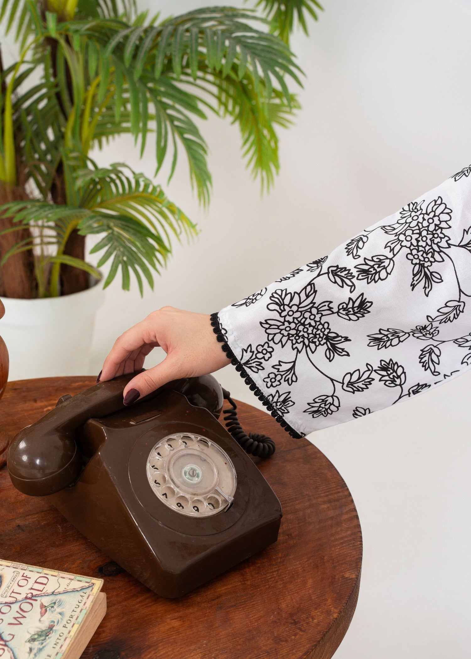 Stylish Collection GULAAB WHITE Women 2pcs