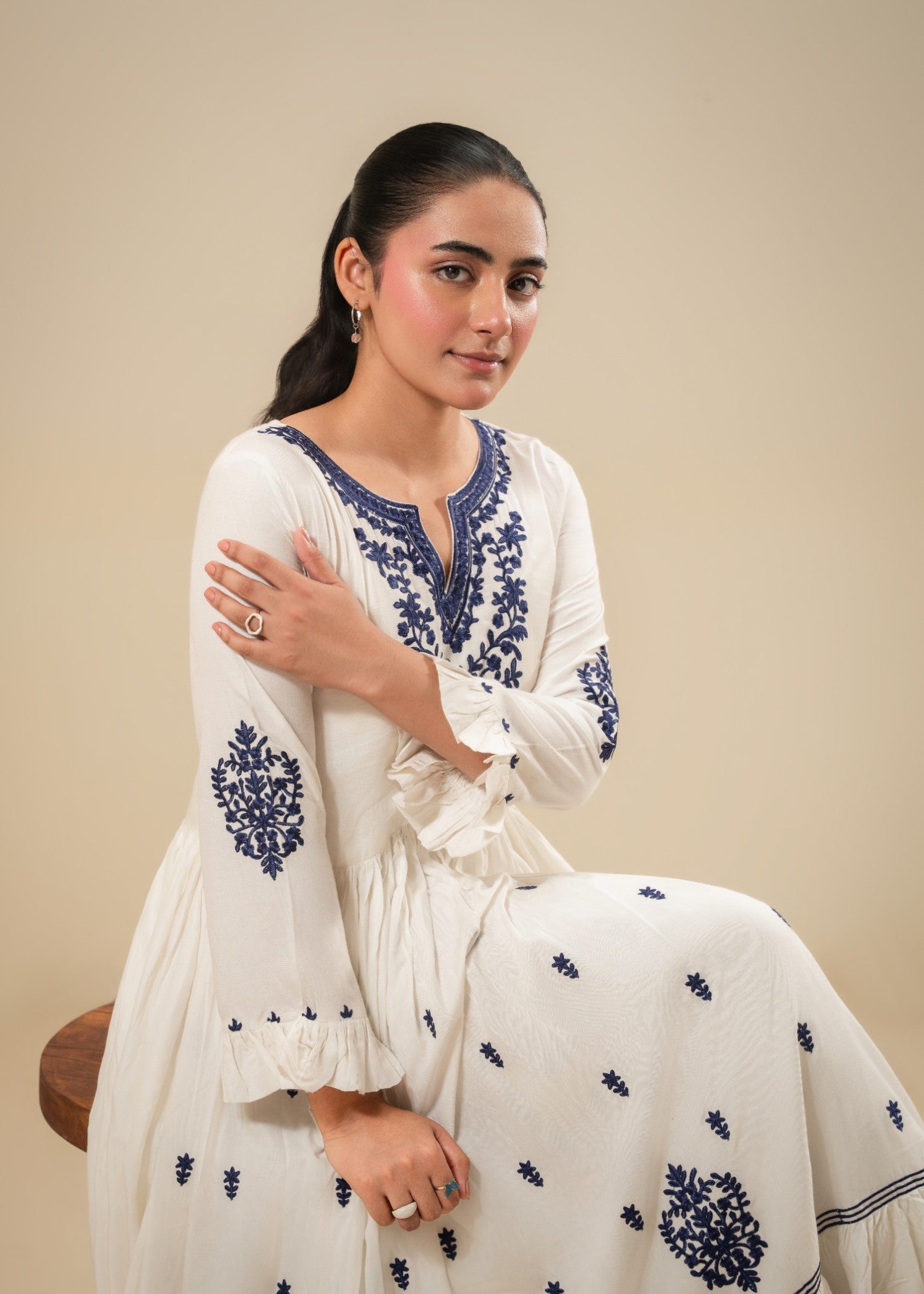 Akhrot Clothing Ivory Whisper Women 2pcs