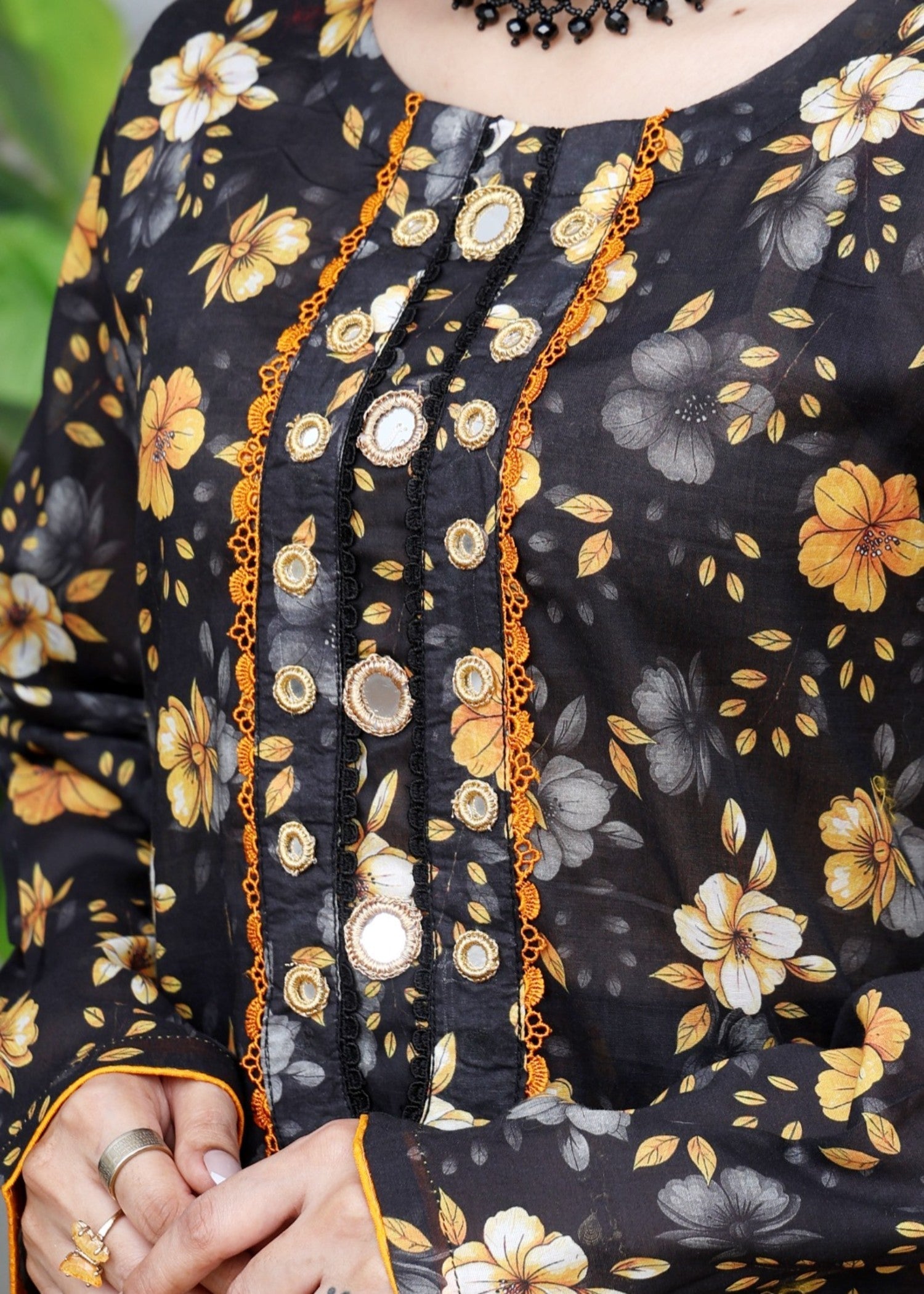 Reetriwaj Jarget Women 2pcs