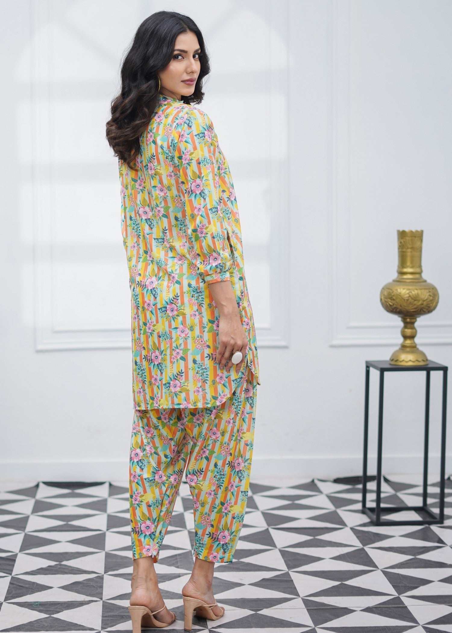 Suitsu Spring Symphony Women 2pcs