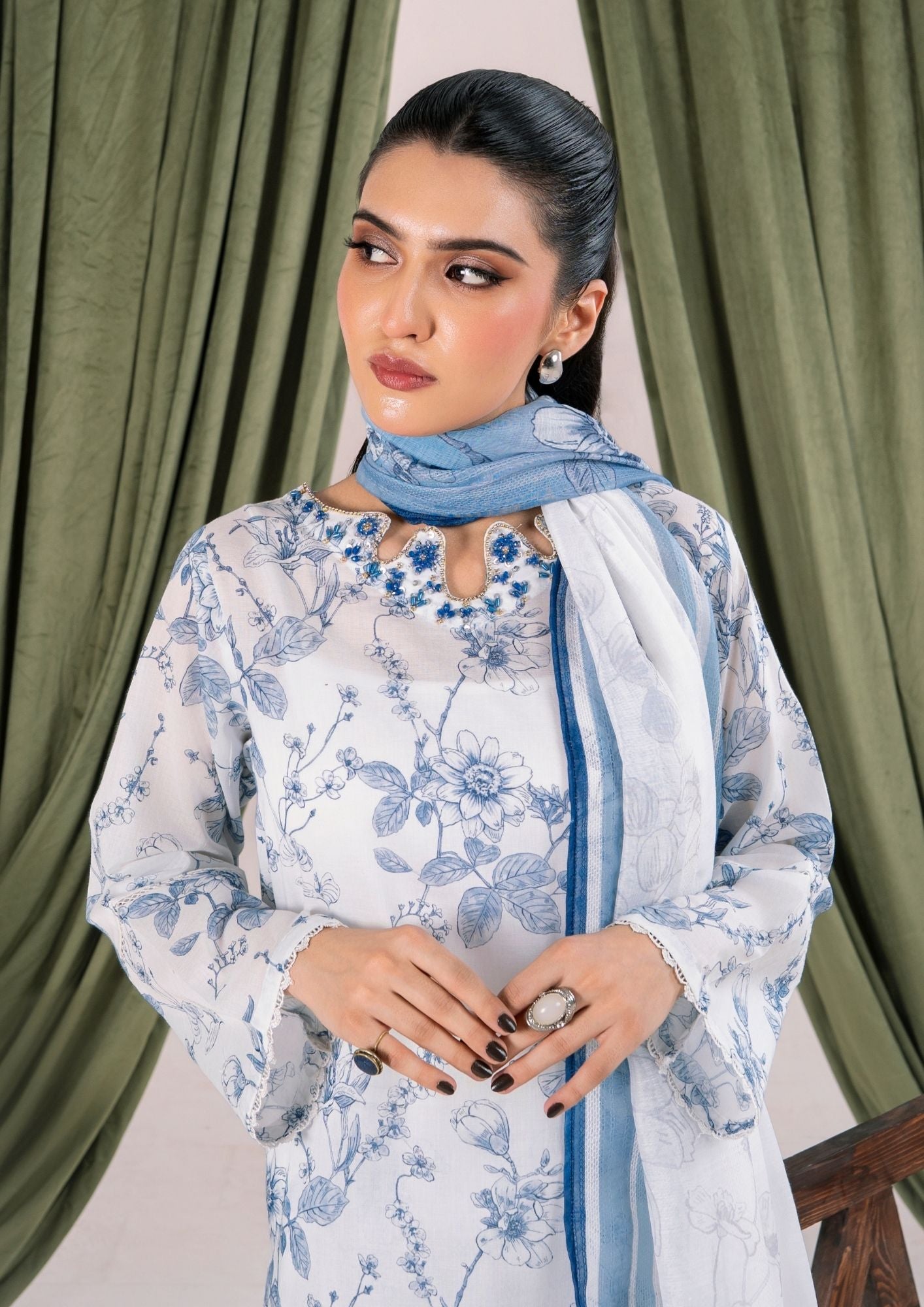 Alfatah Pret Printed Lawn with Embroidery RANAAI S25 0002 Women 3pcs