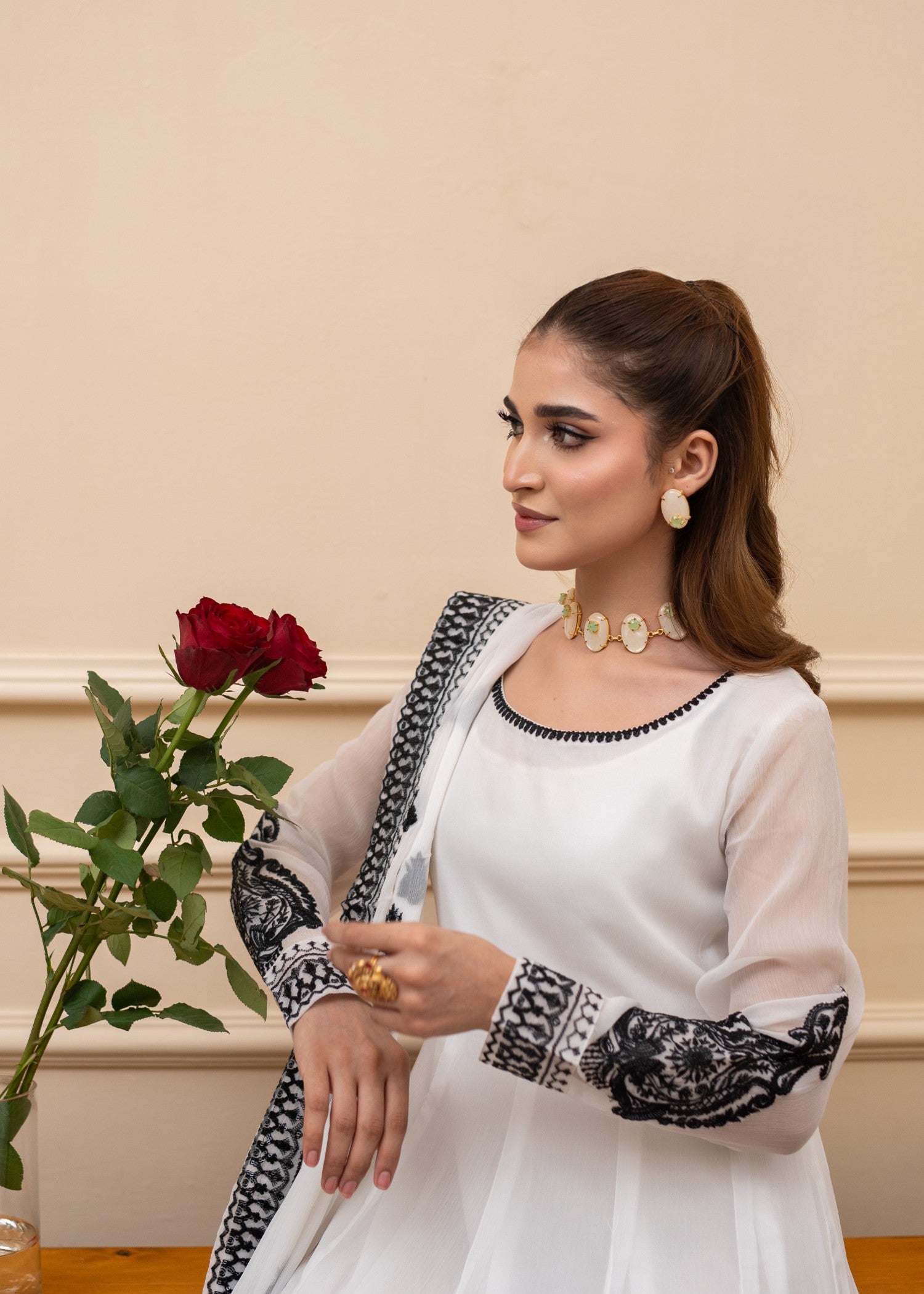 Alyssa WHITE EMBROIDED MAXI ALL951 Women 3pcs