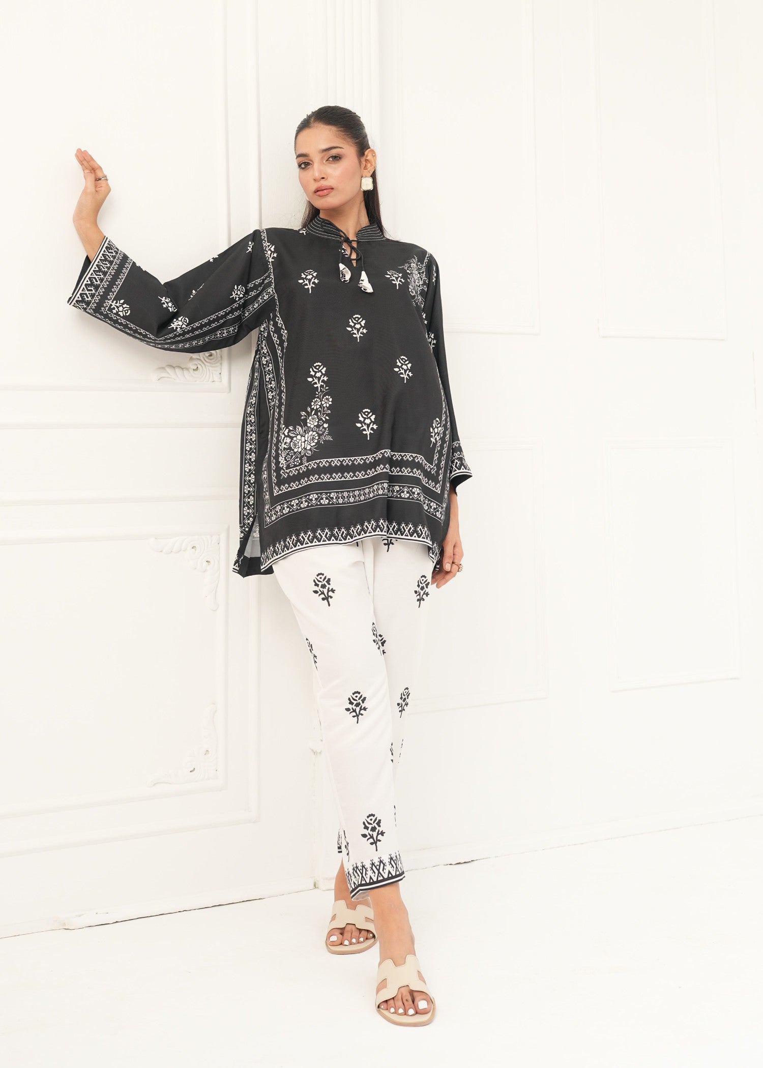 Nairah Elsa Women 2pcs