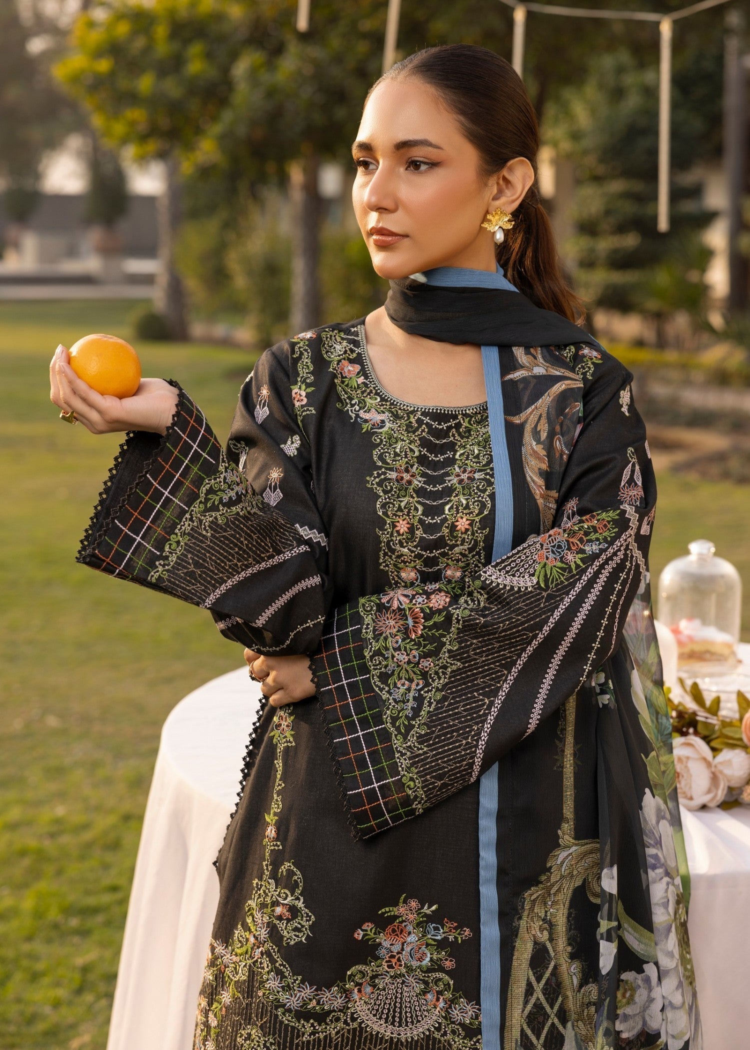 Tessa Noir Enchantment PRET Women 3pcs